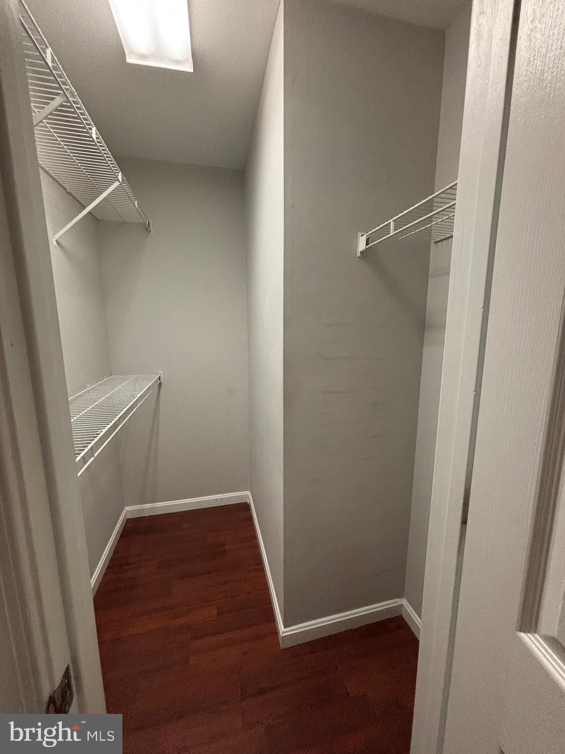 GUNSTON CORNER - Residential Lease