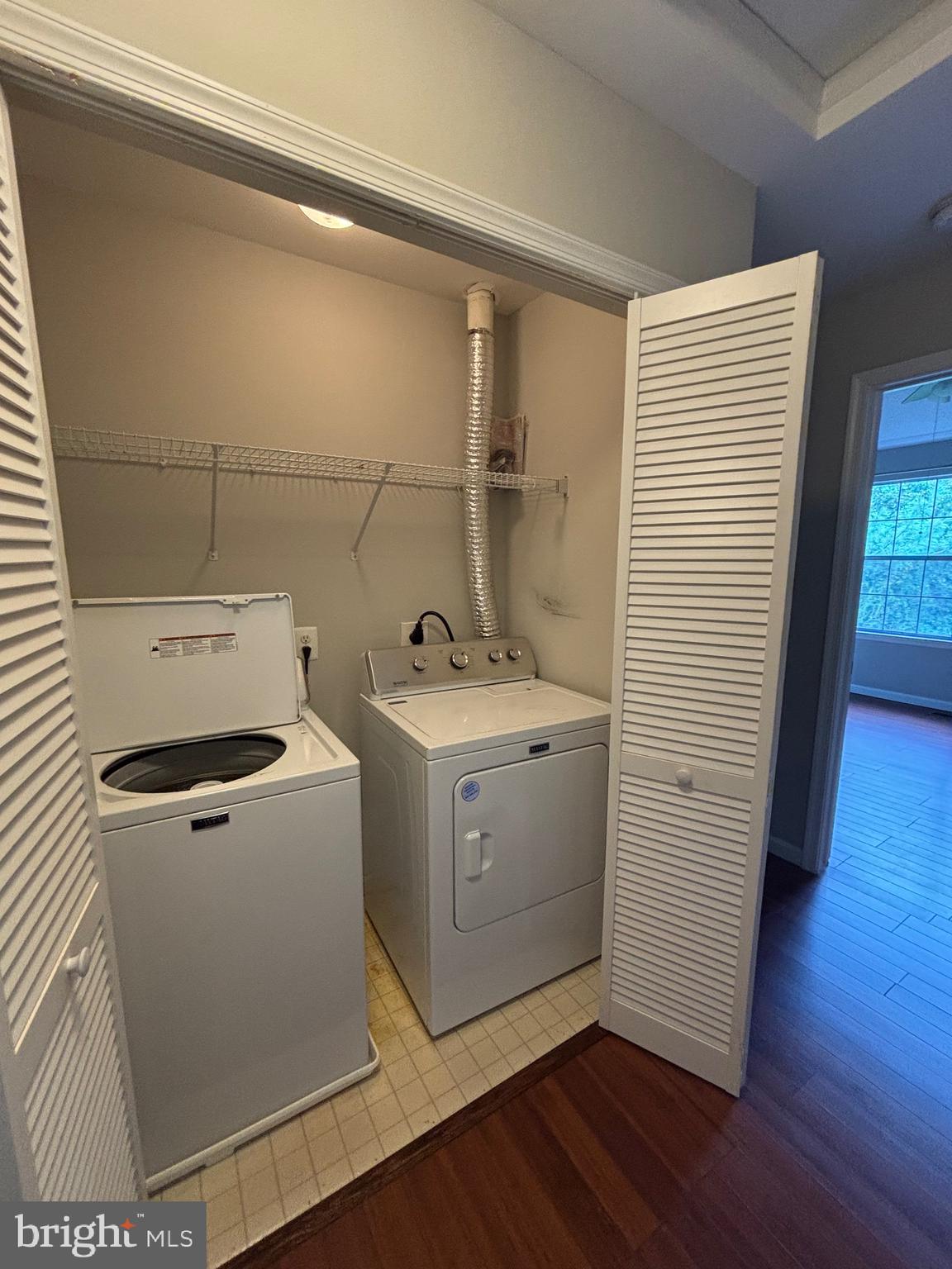 GUNSTON CORNER - Residential Lease