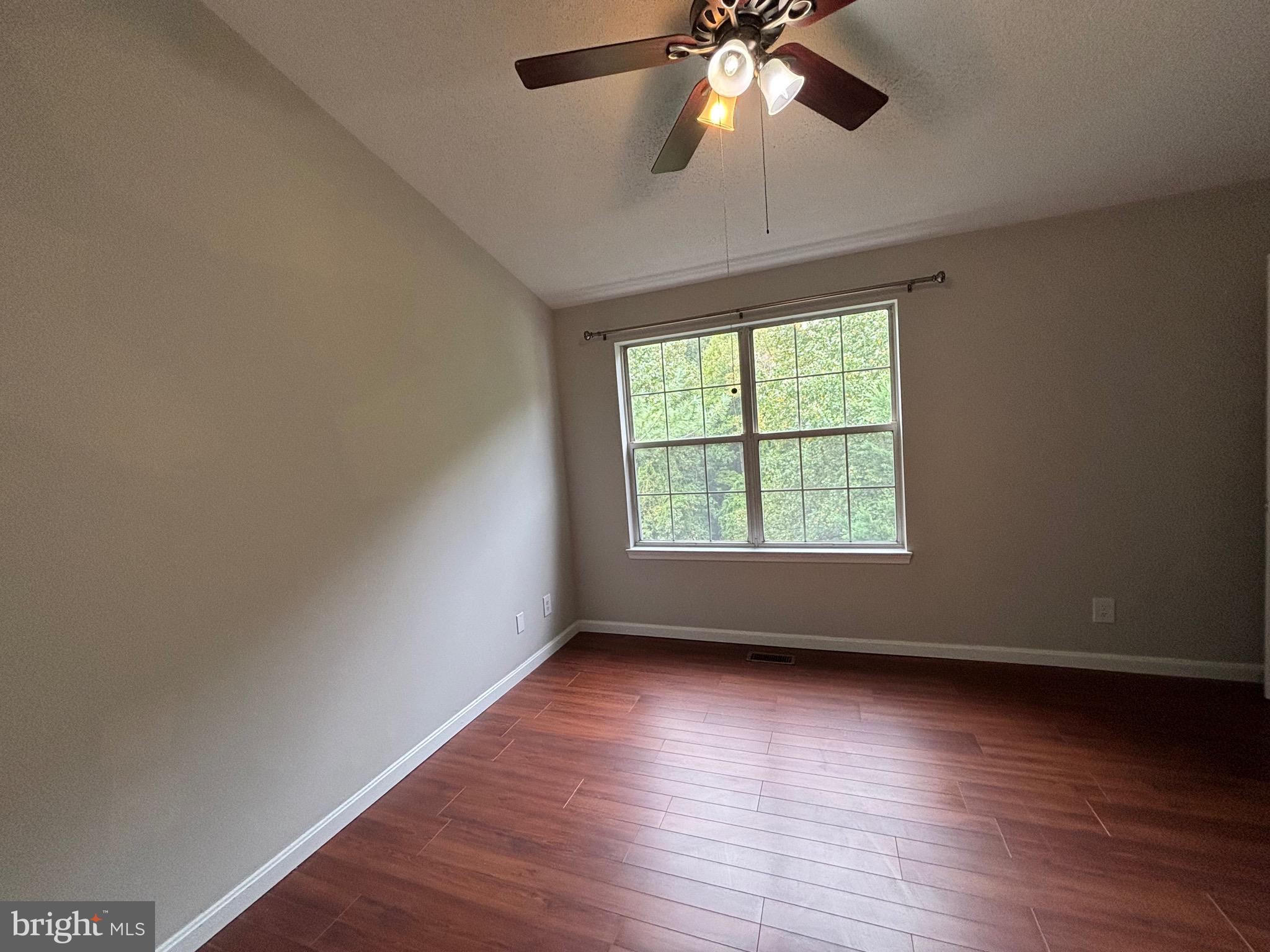 GUNSTON CORNER - Residential Lease