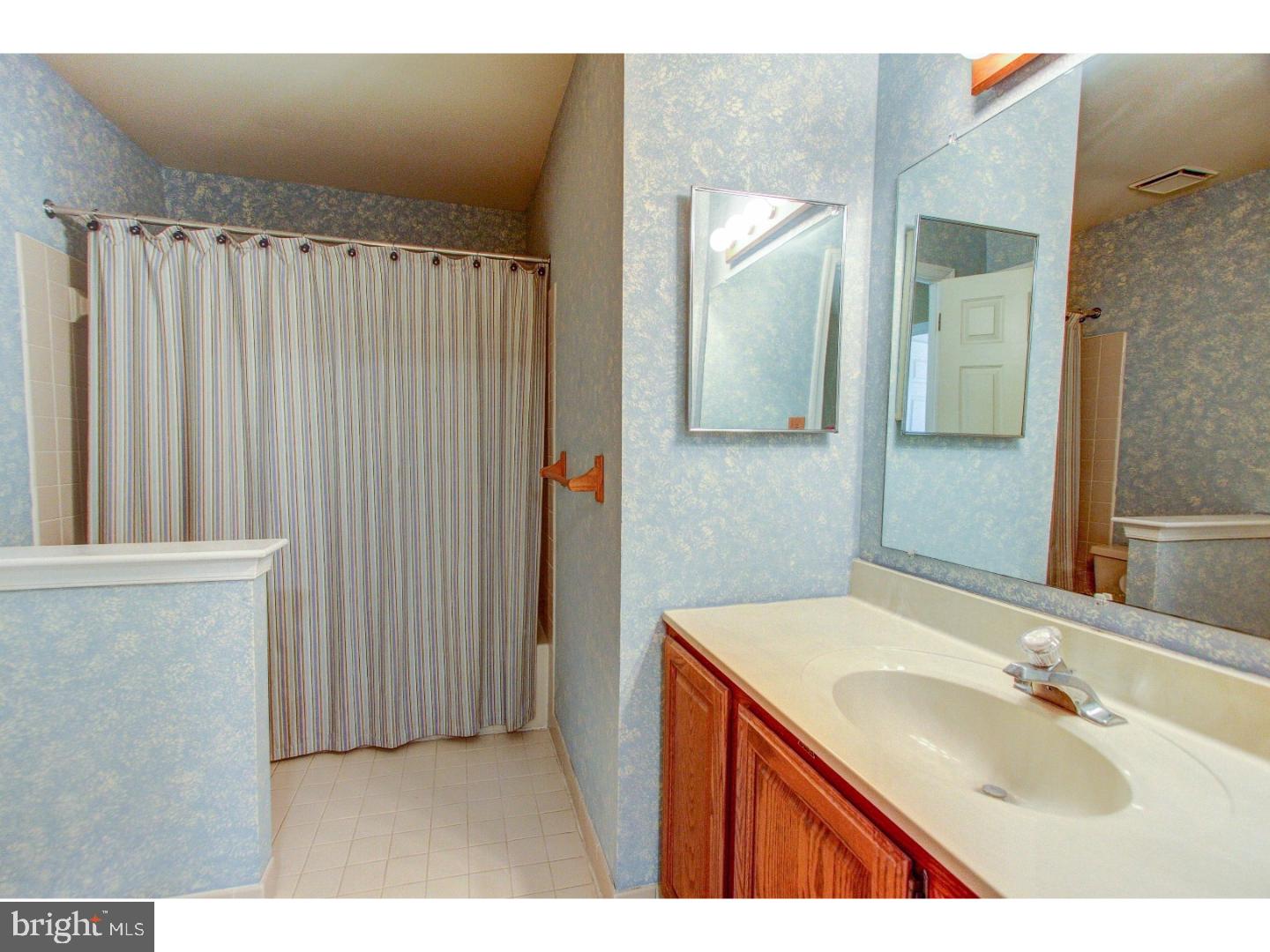 REGENTS PARK - Residential