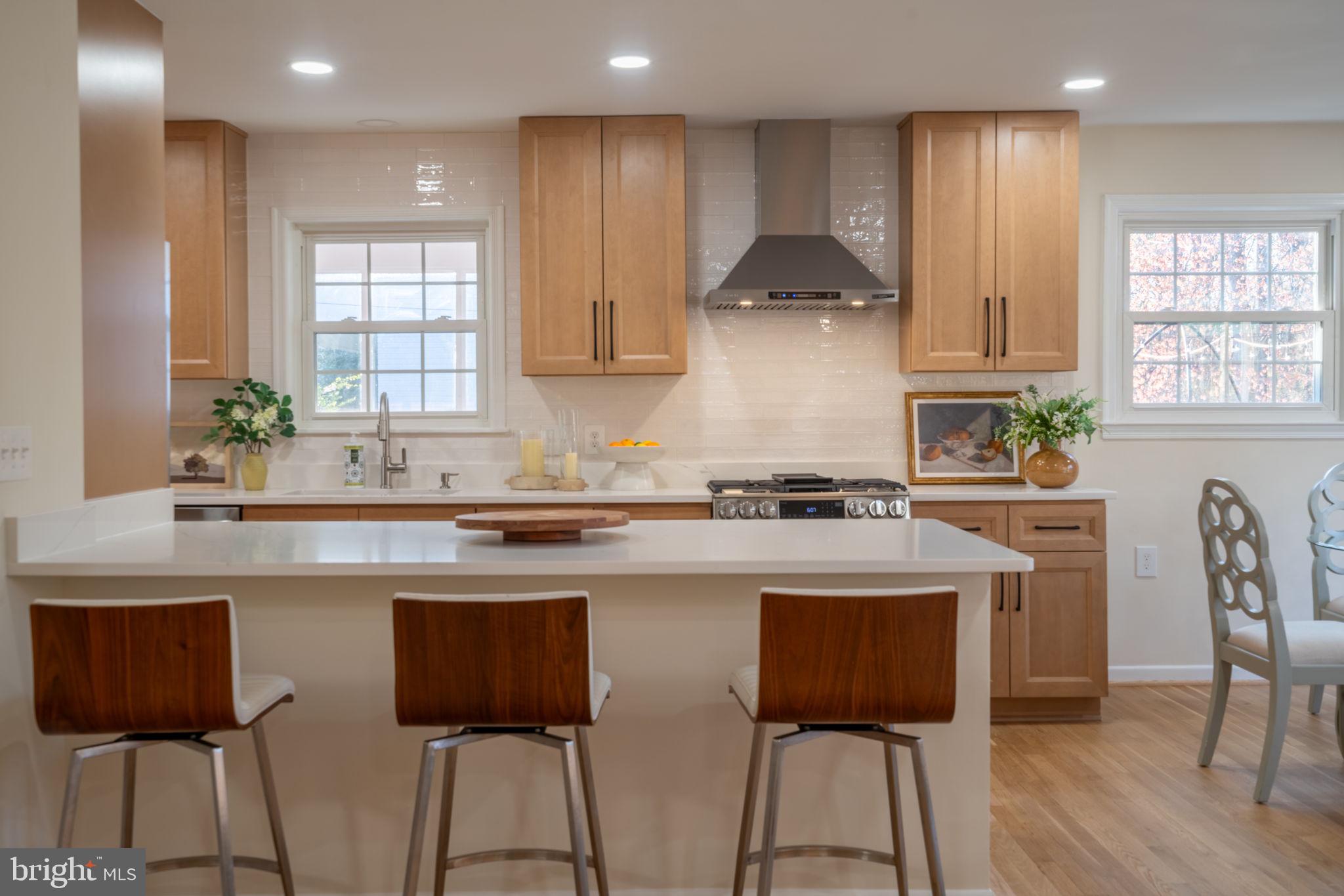 MANTUA HILLS - Residential