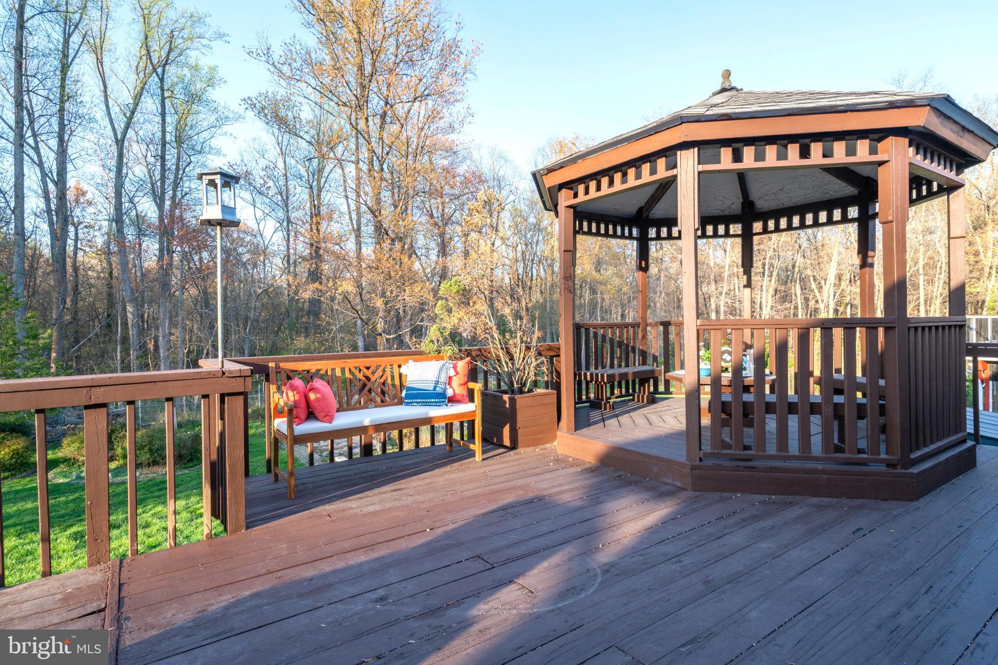 MANTUA HILLS - Residential