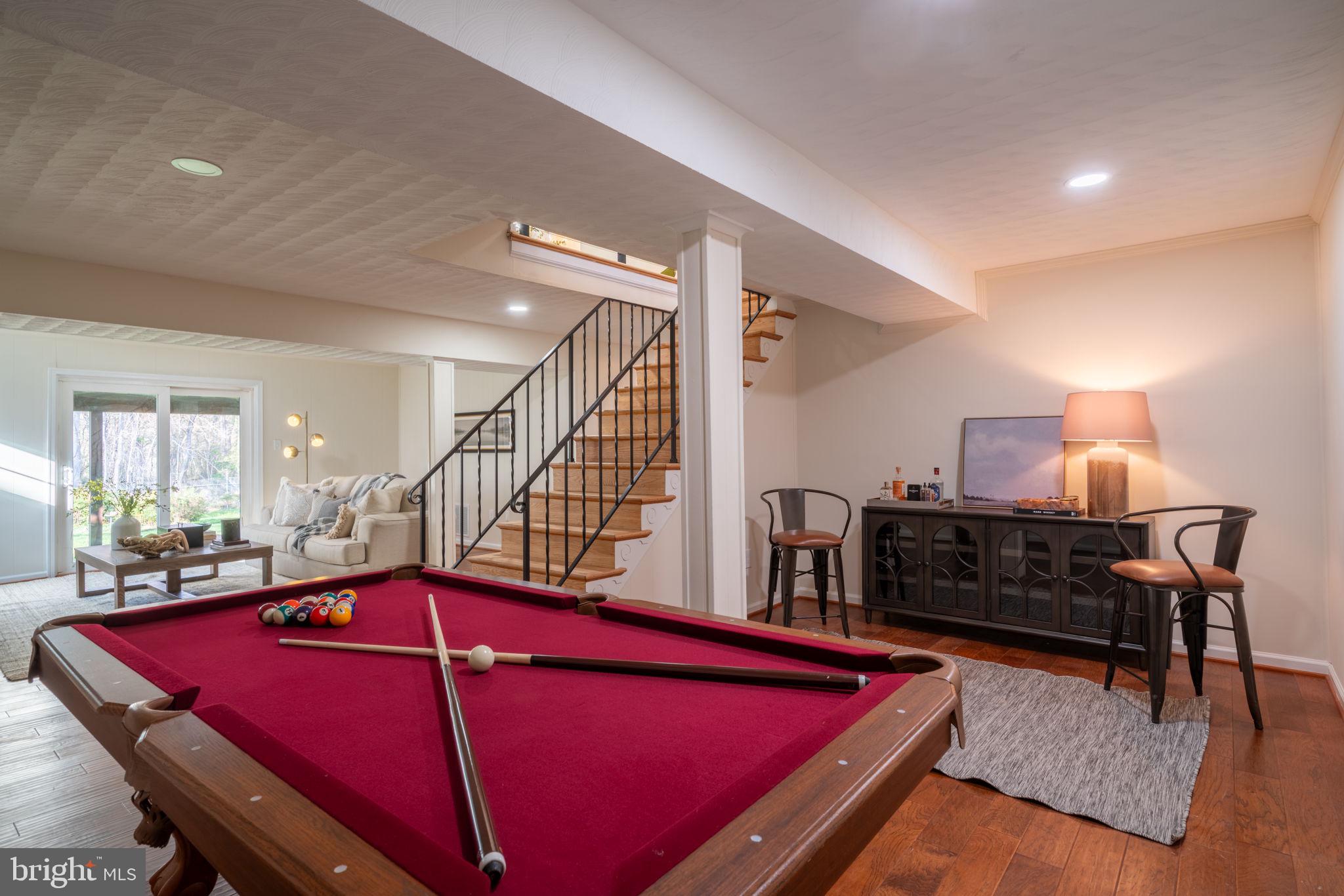 MANTUA HILLS - Residential