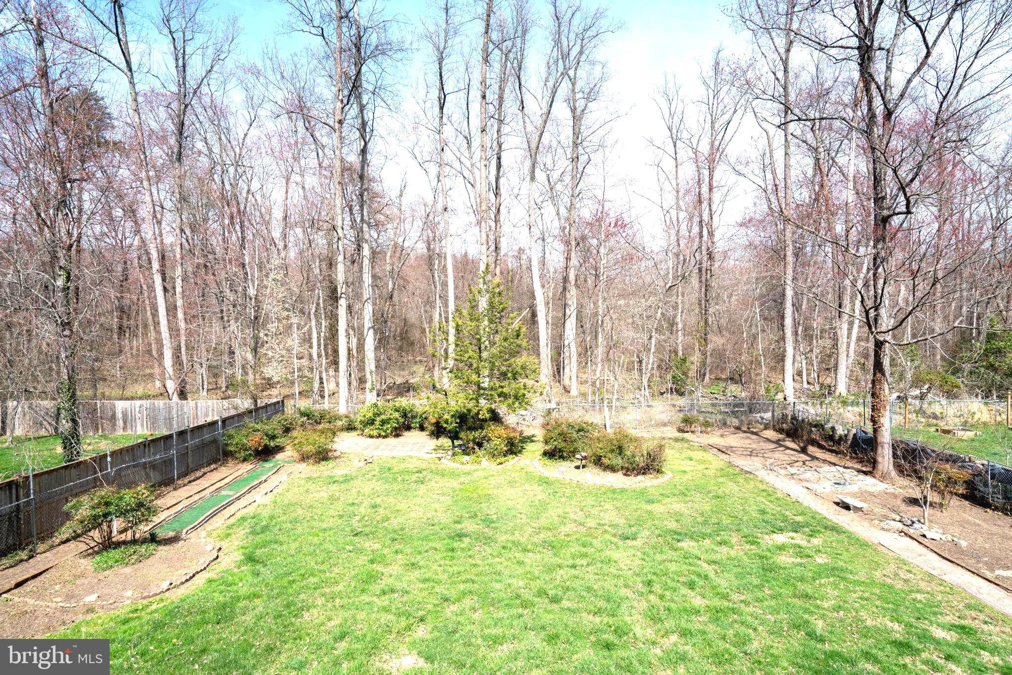 MANTUA HILLS - Residential