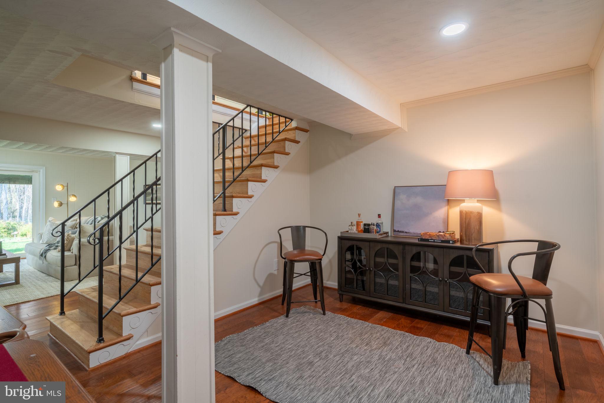 MANTUA HILLS - Residential