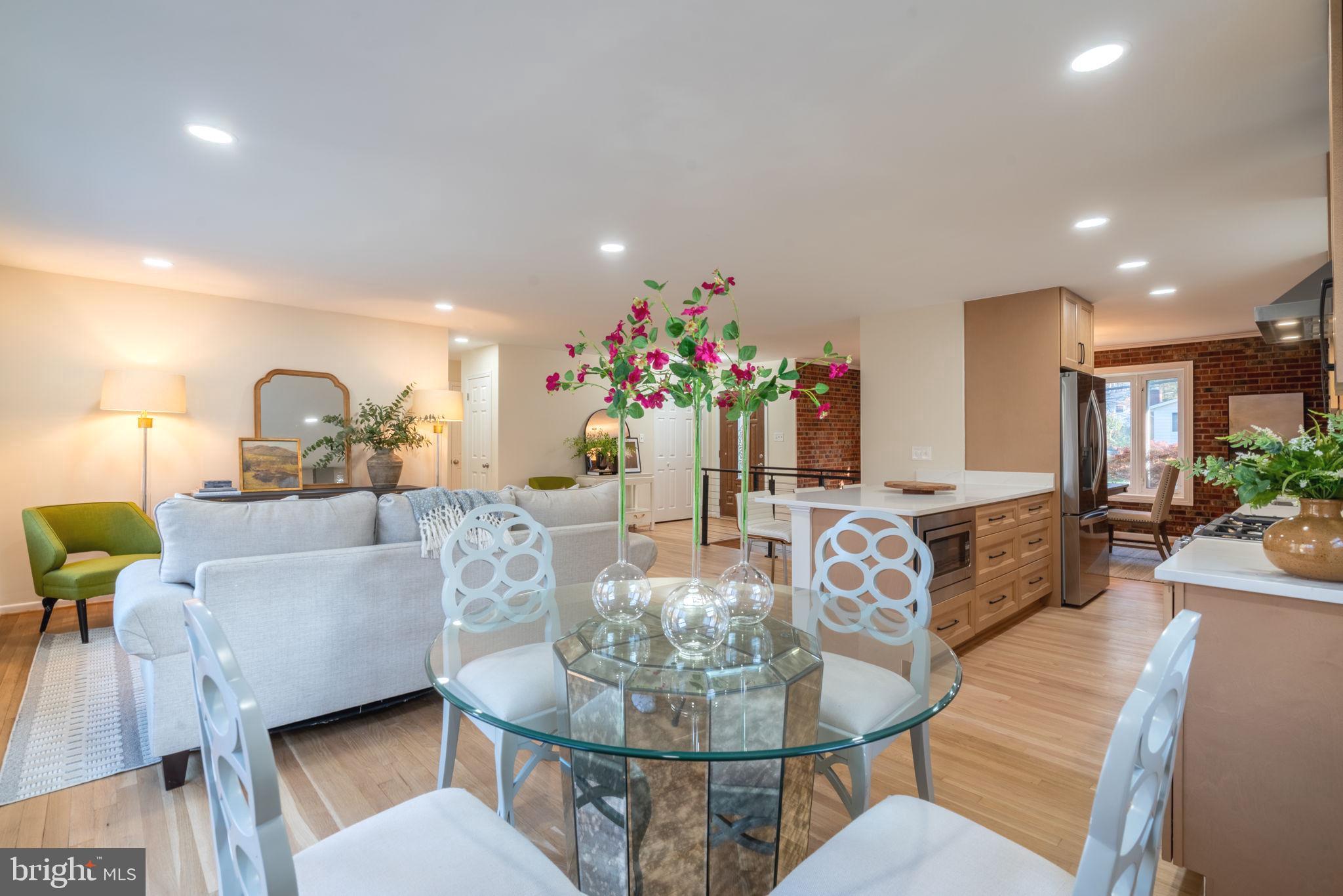 MANTUA HILLS - Residential