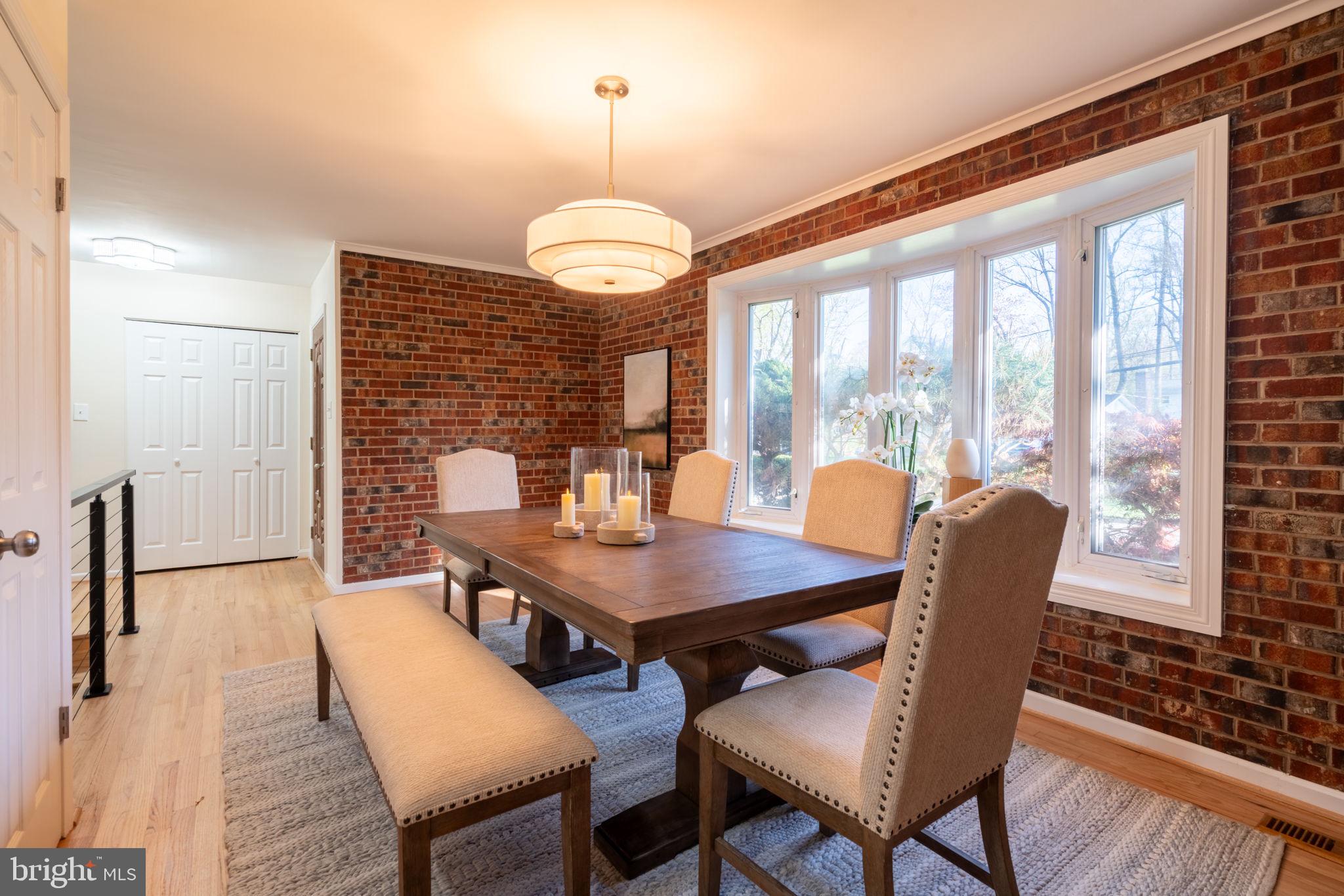 MANTUA HILLS - Residential