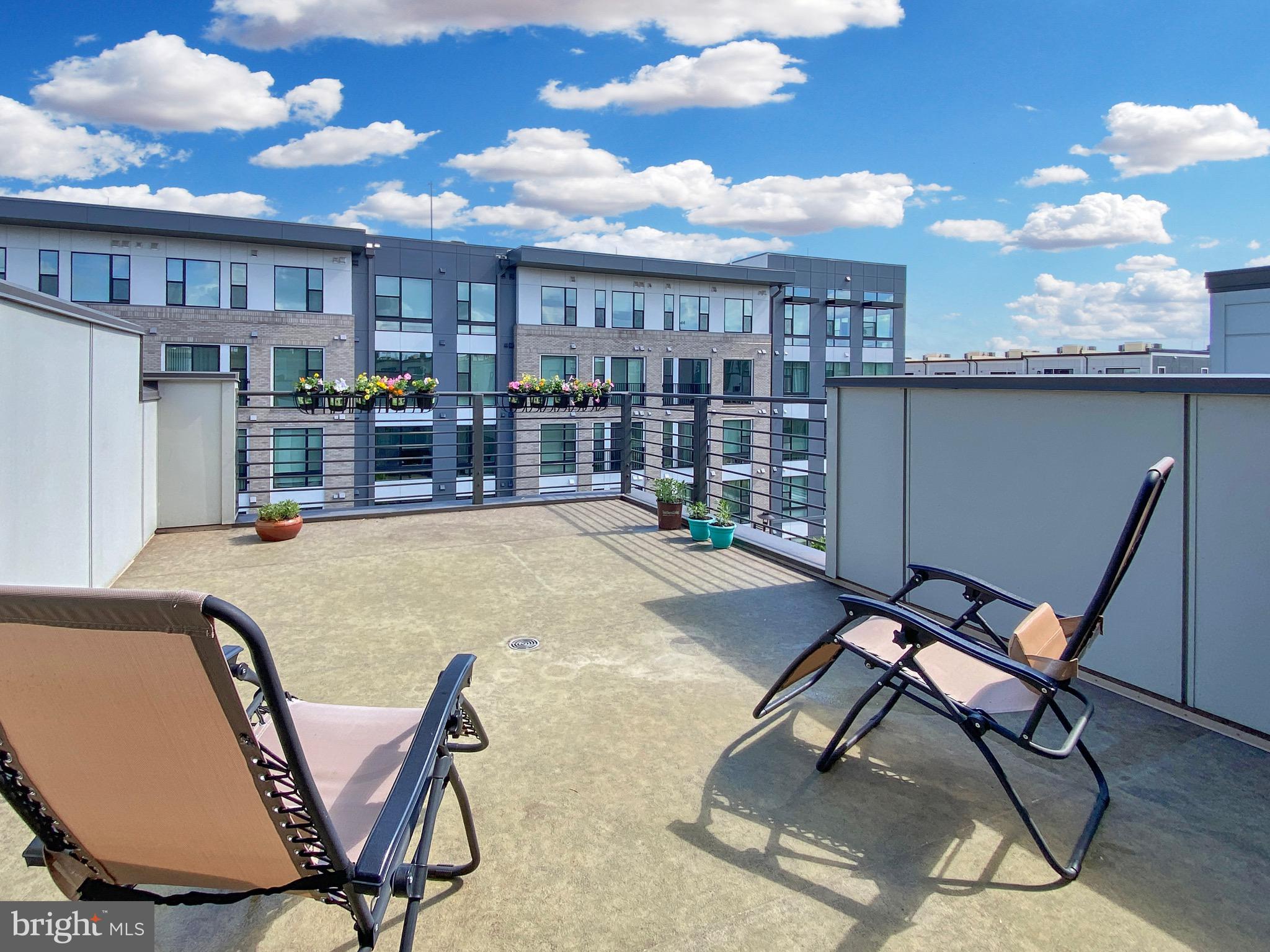 WESTSIDE AT SHADY GROVE METRO - Residential Lease