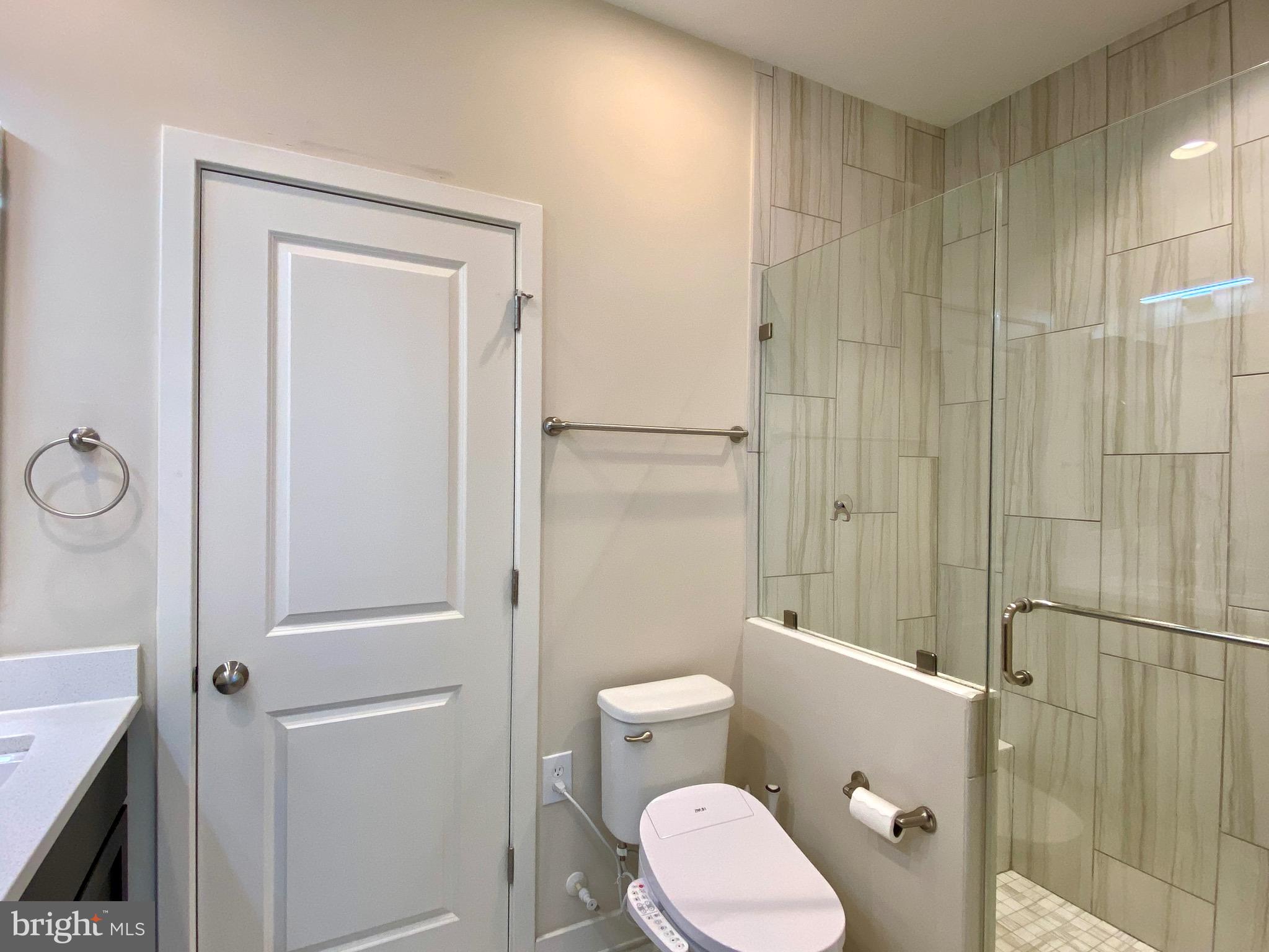 WESTSIDE AT SHADY GROVE METRO - Residential Lease