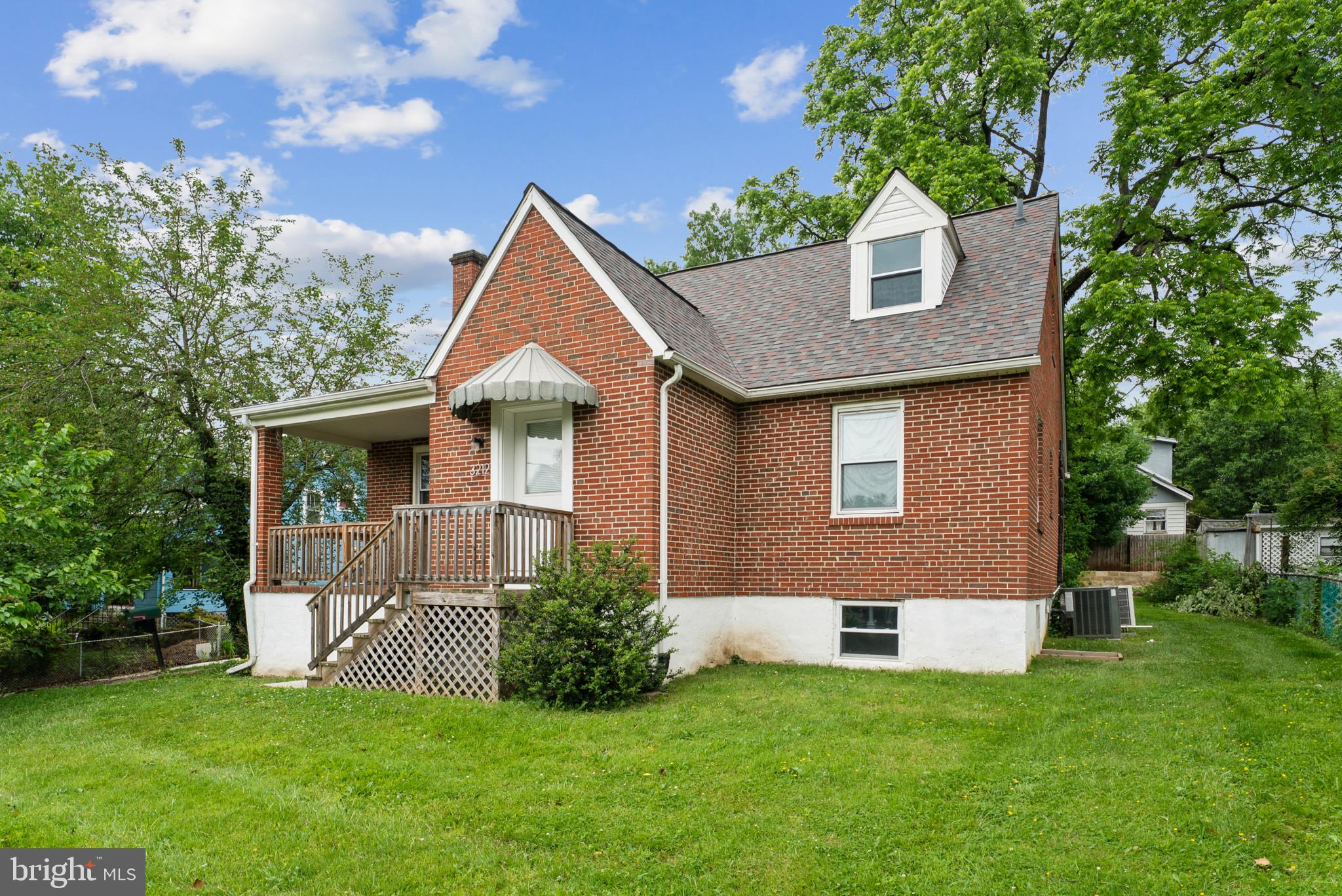 HAMILTON - Residential