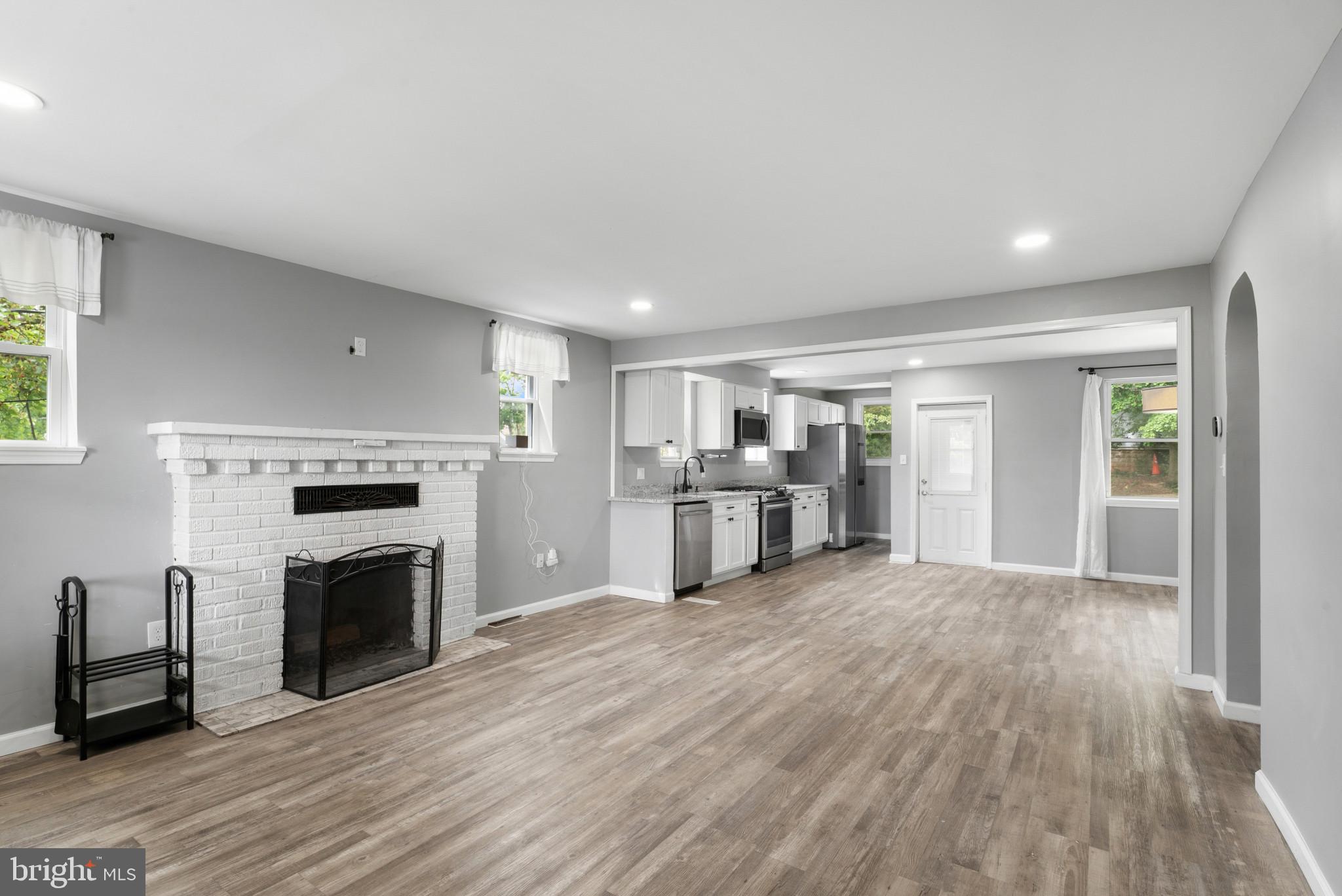 HAMILTON - Residential