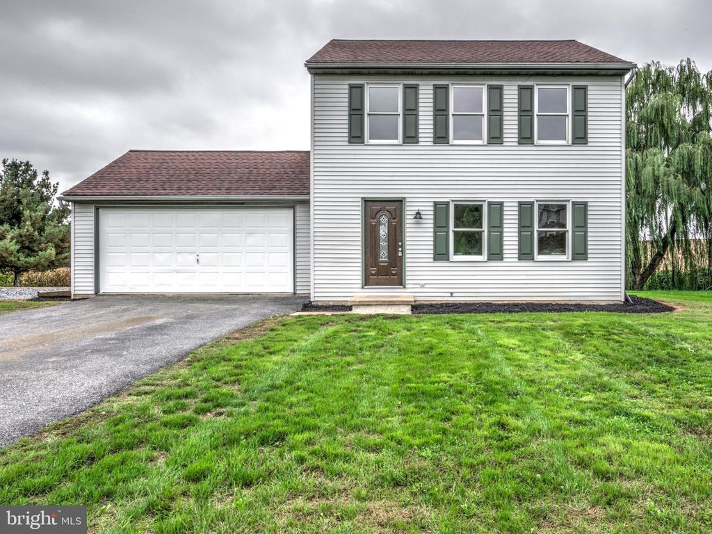Photo of 1914 Misty Drive, MOUNT JOY, PA 17552 (MLS # PALA2057566)