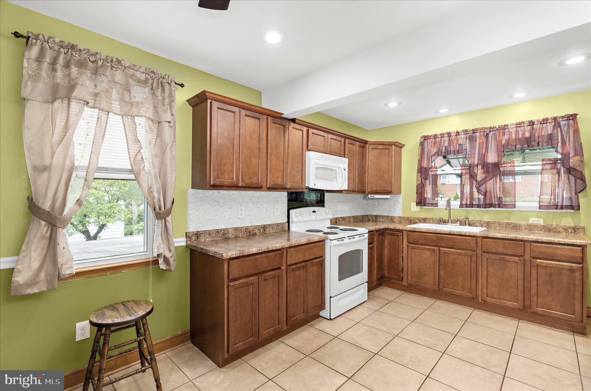 KIMBERLY FARMS - Residential