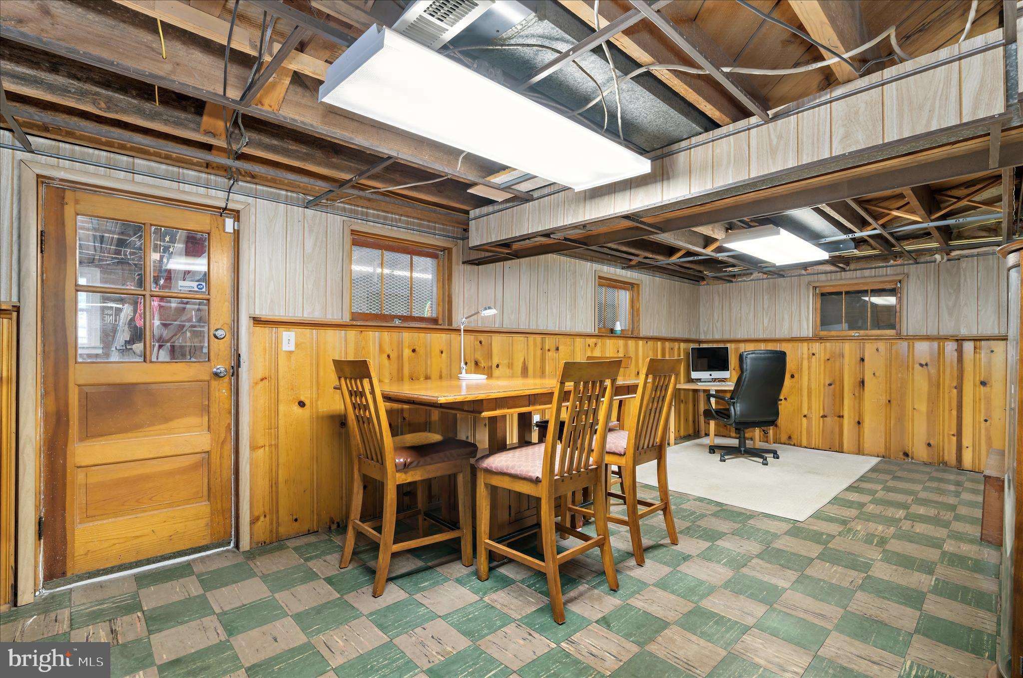 KIMBERLY FARMS - Residential