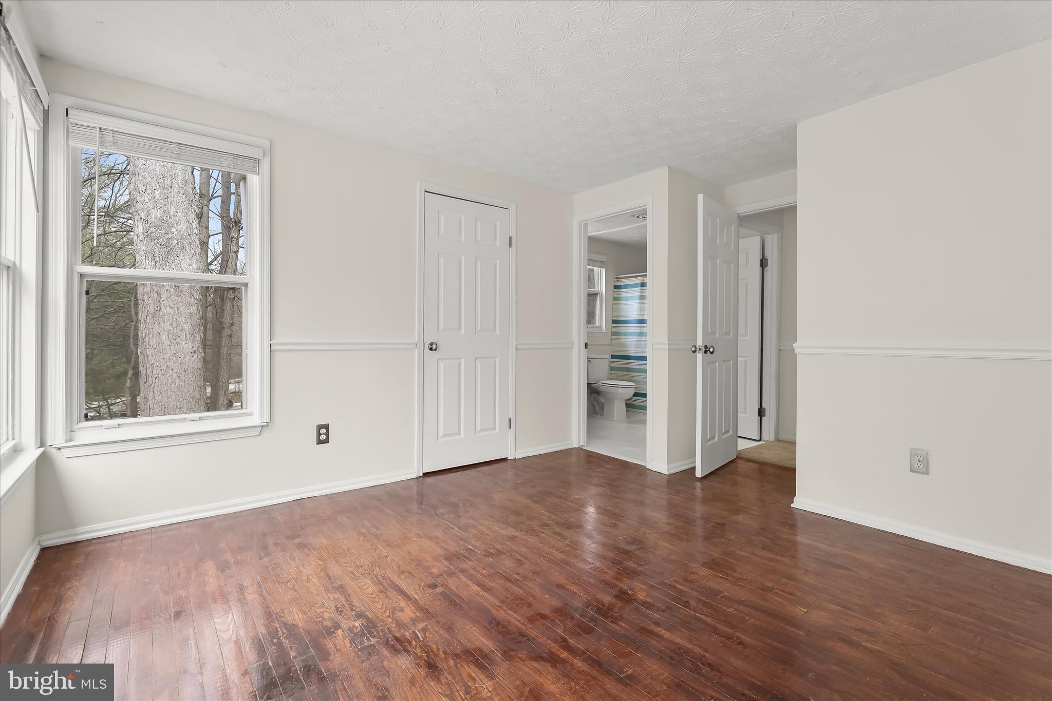 VILLAGE OF HICKORY RIDGE - Residential