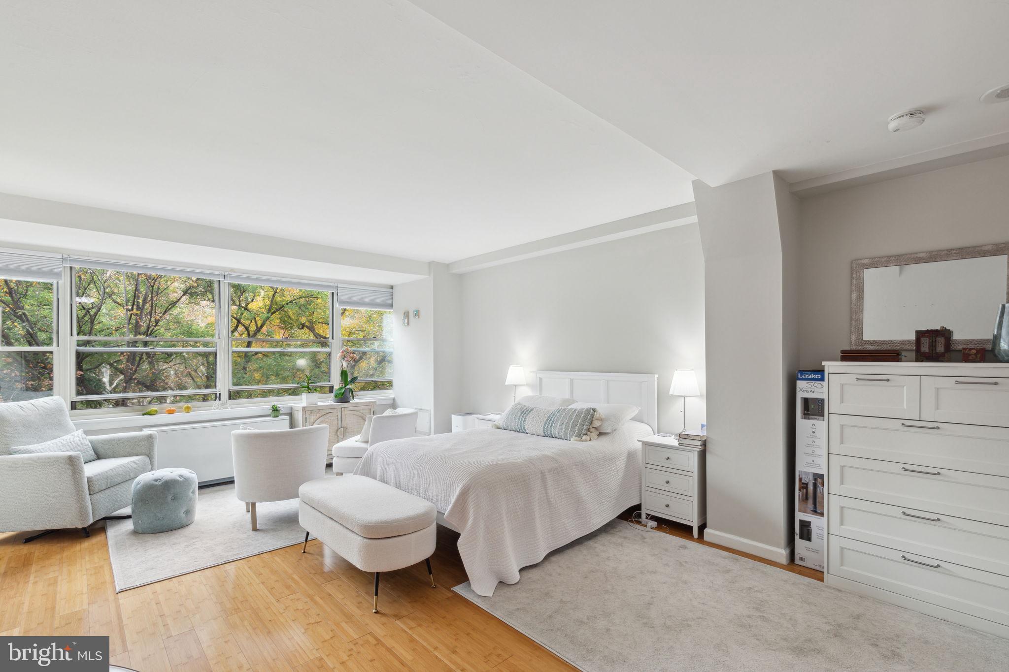 Fully furnished, sunny studio with beautiful treetop views of Rittenhouse Square at the Rittenhouse Savoy. This spacious residence features wood floors; a wall of oversized windows; space for living and dining; a kitchen with white cabinetry, oven plus range, refrigerator and stainless steel dishwasher; and a bathroom with single vanity and white tile shower. Residents of the Rittenhouse Savoy enjoy a twenty-four hour doorman, a rooftop deck with panoramic views of the city, on-site storage, spa amenities, and a state-of-the-art fitness center.