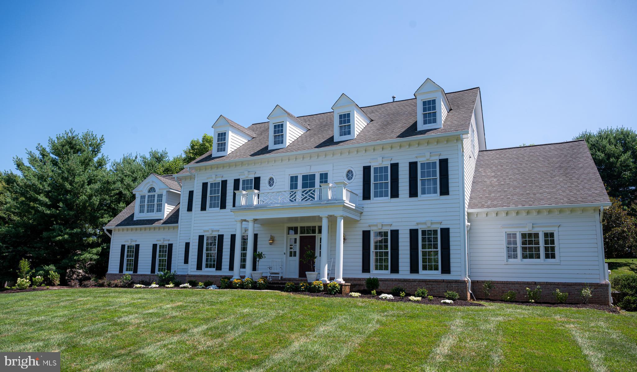 CASCADES ESTATES - Residential