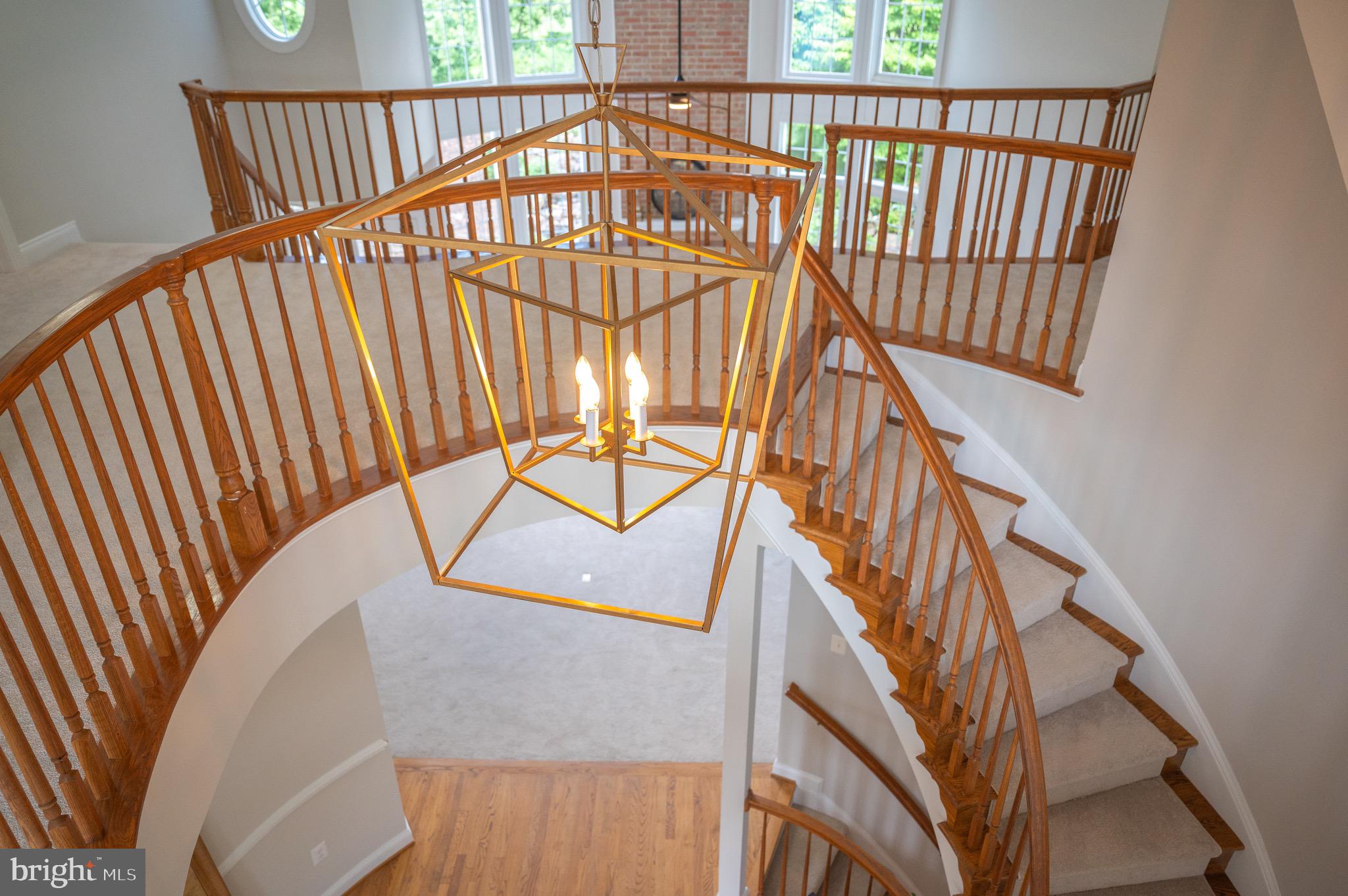 CASCADES ESTATES - Residential