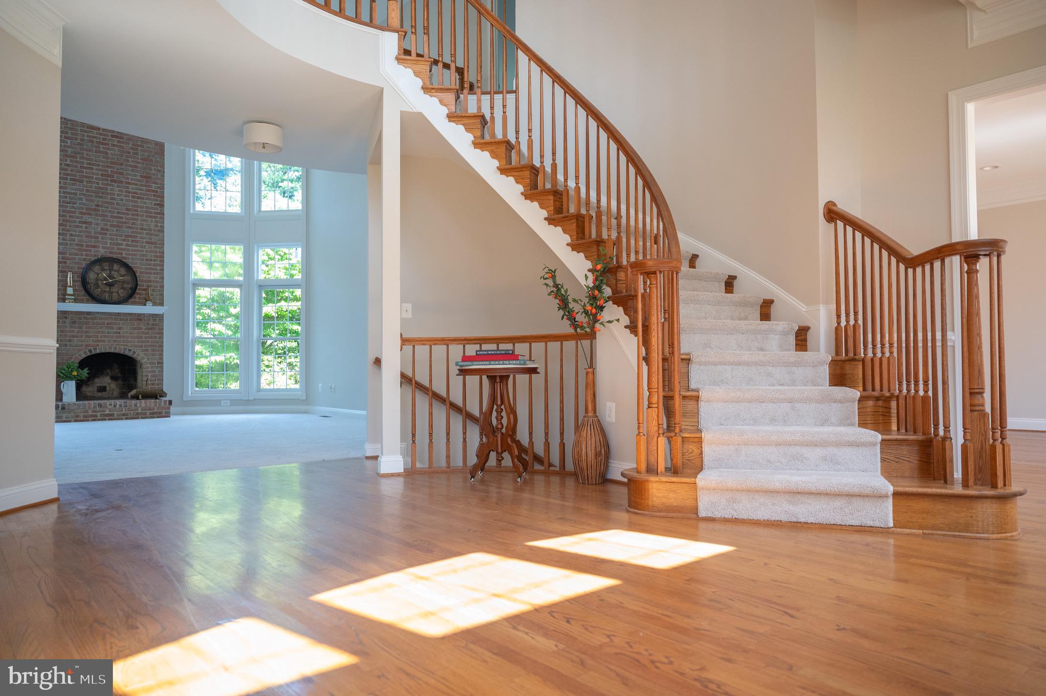 CASCADES ESTATES - Residential