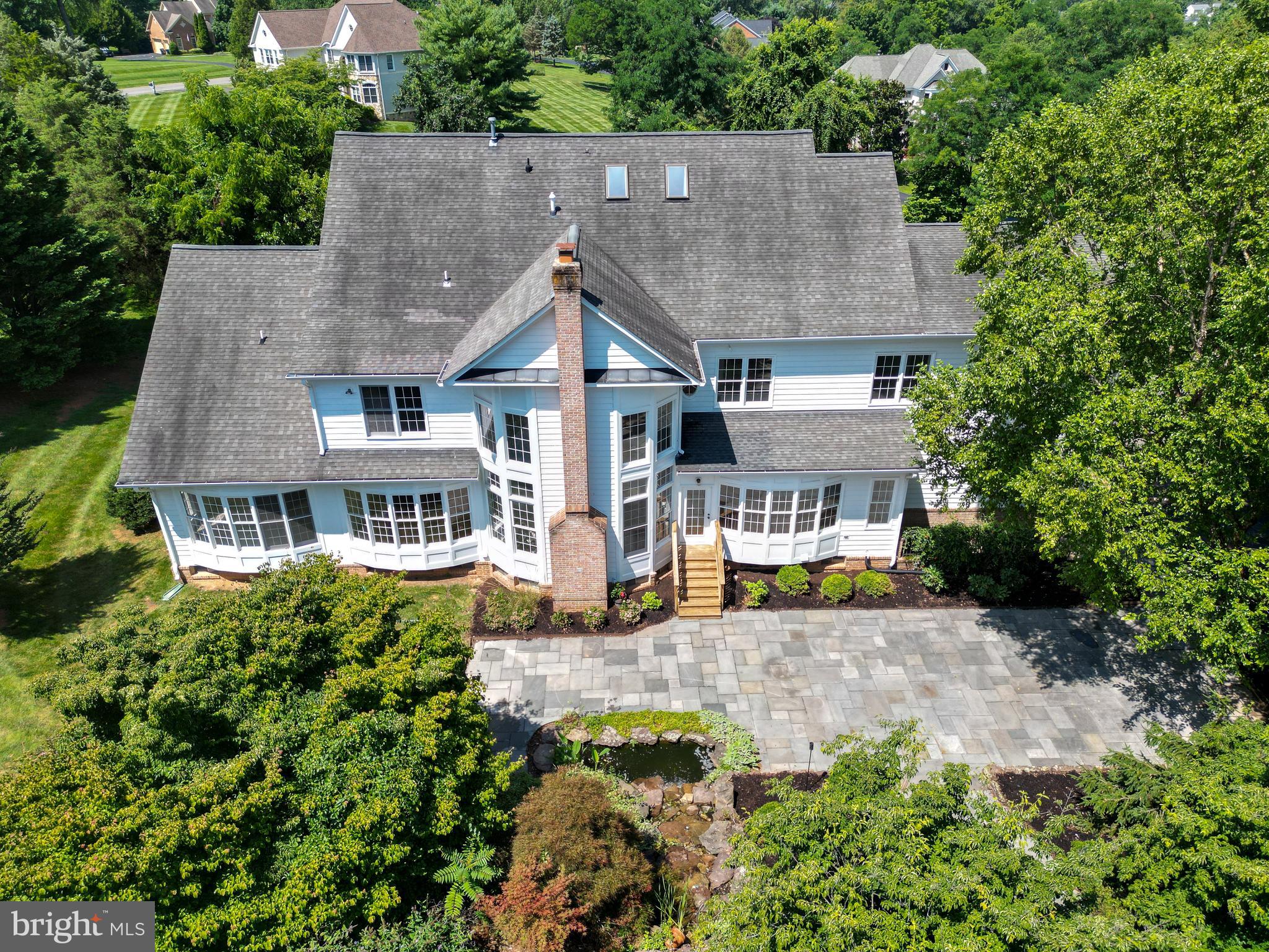 CASCADES ESTATES - Residential
