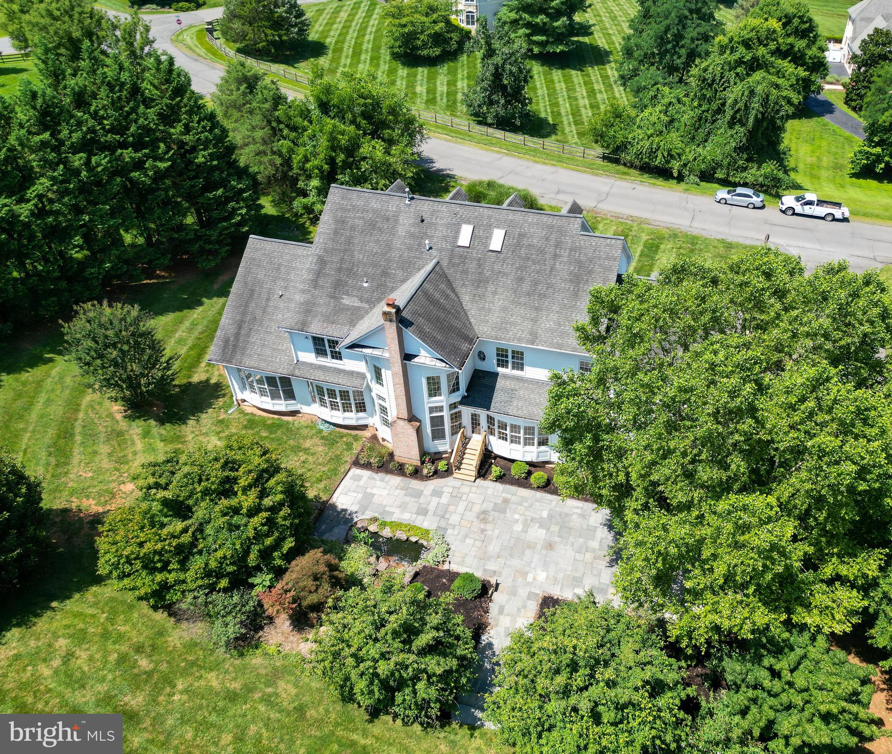 CASCADES ESTATES - Residential