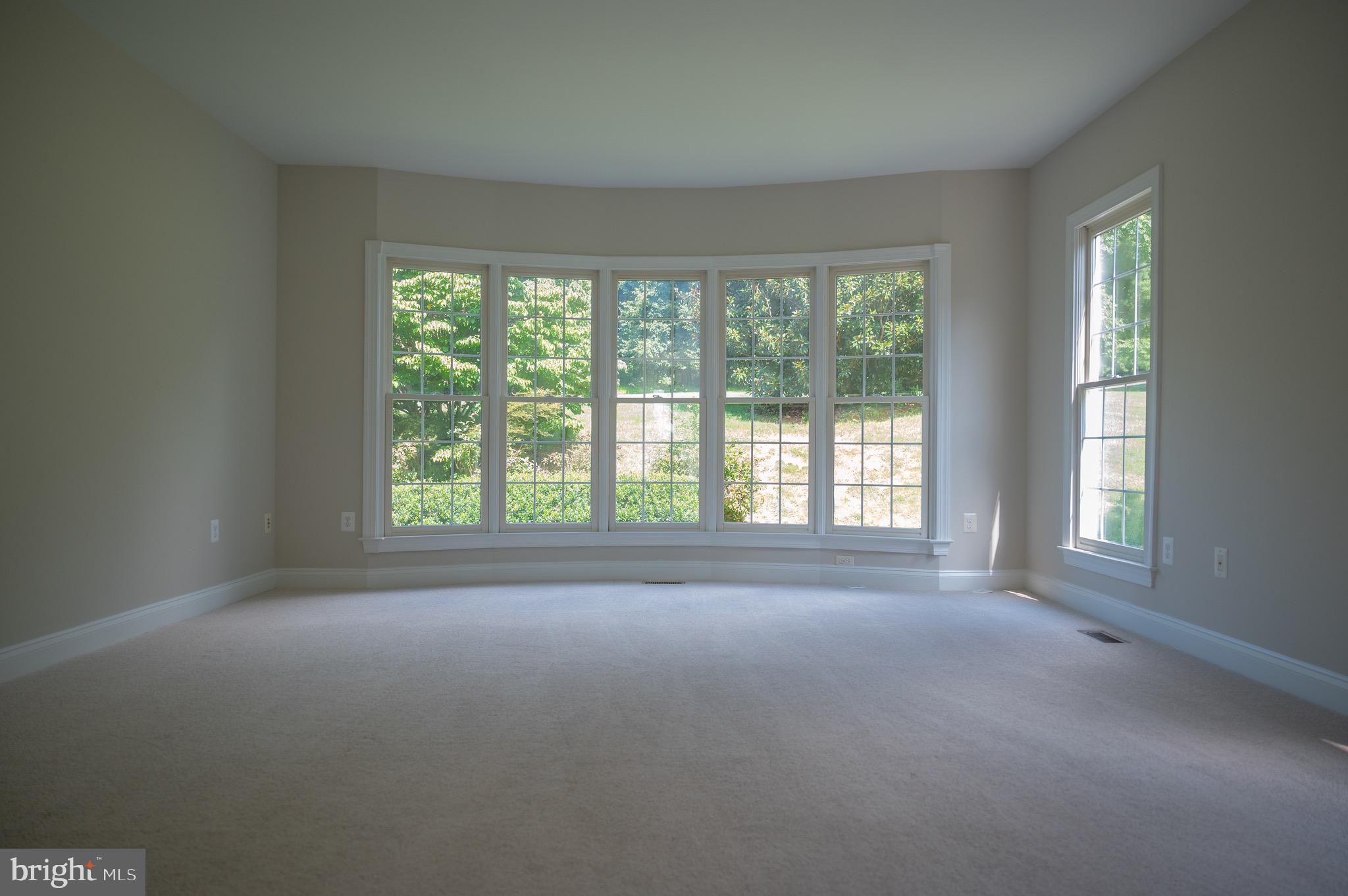 CASCADES ESTATES - Residential