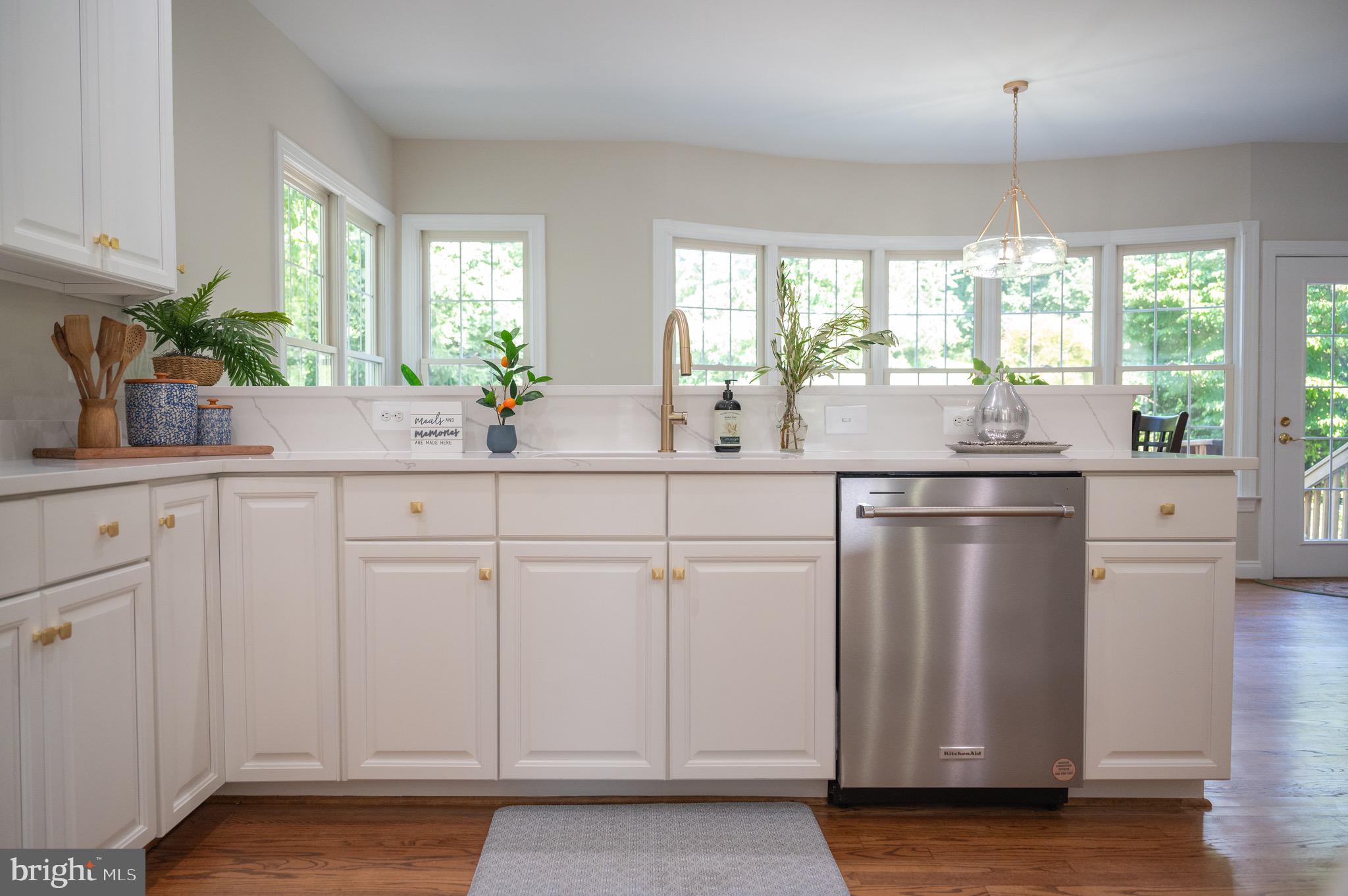 CASCADES ESTATES - Residential