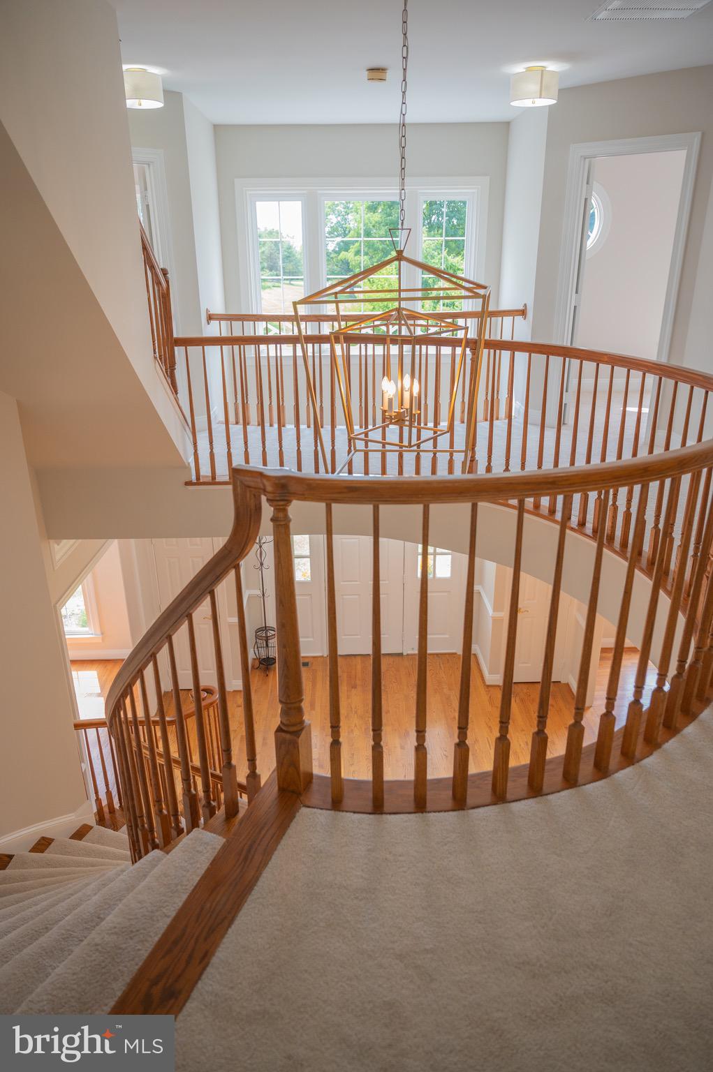 CASCADES ESTATES - Residential