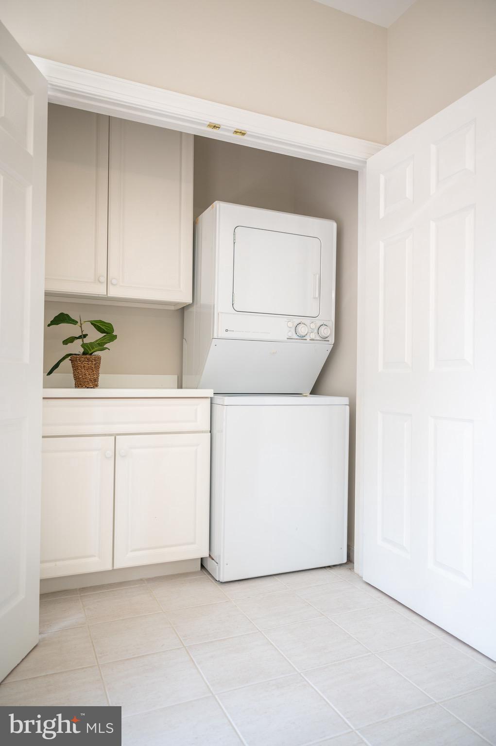 CASCADES ESTATES - Residential