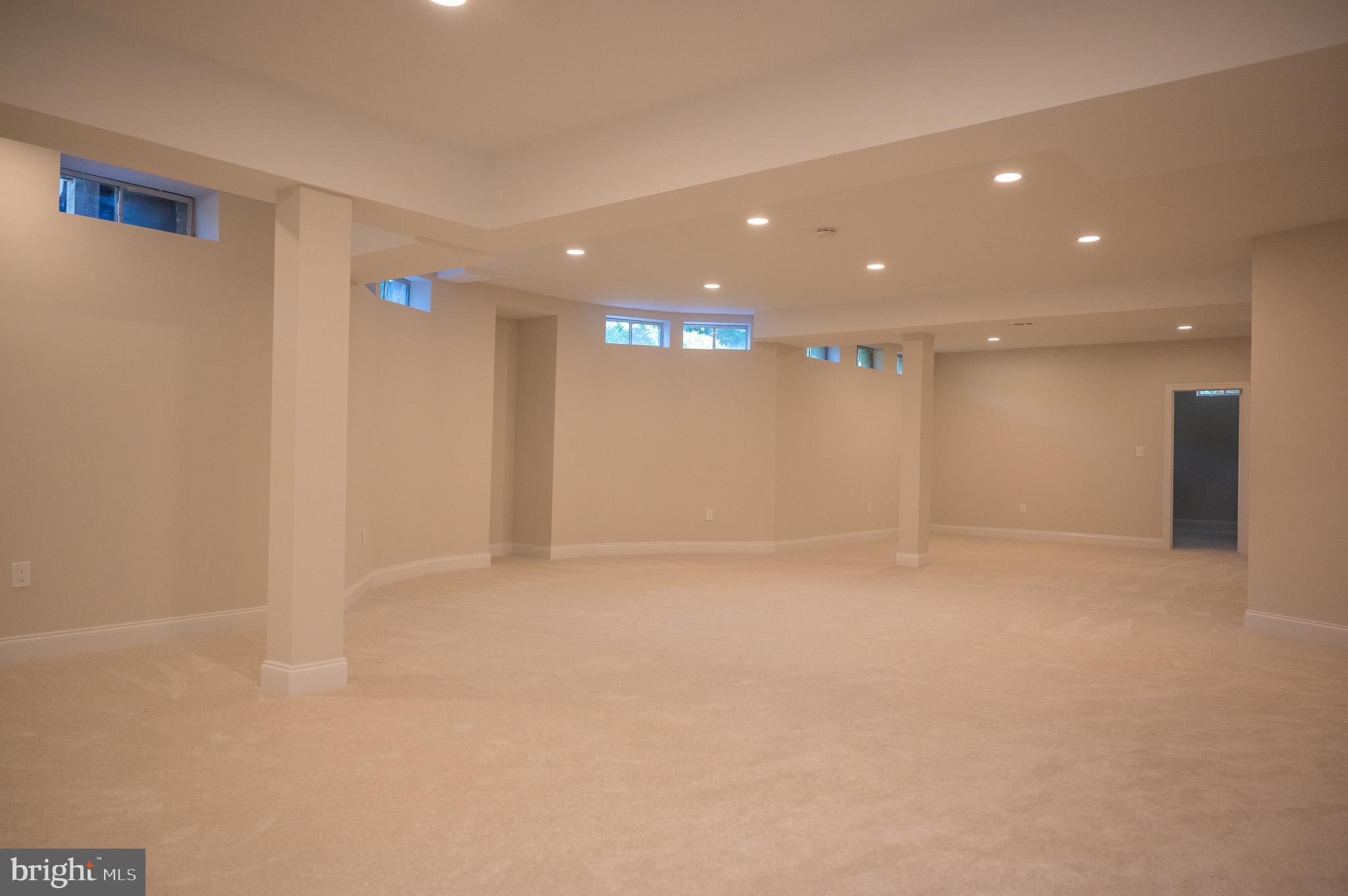 CASCADES ESTATES - Residential