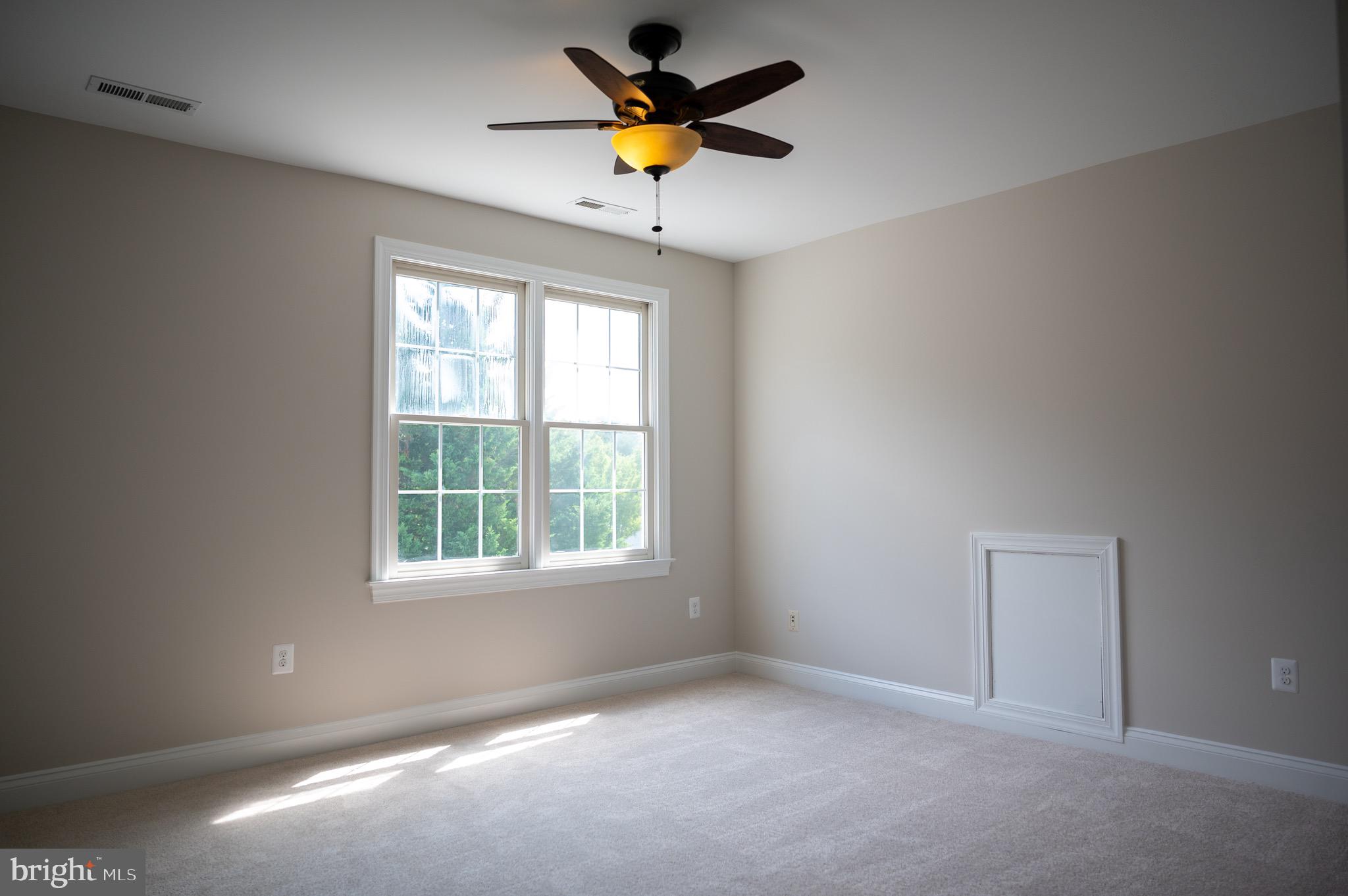 CASCADES ESTATES - Residential