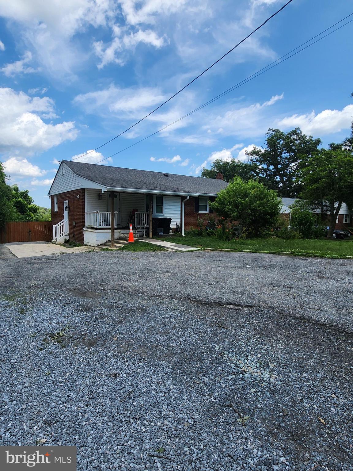 5503 LANHAM STATION ROAD