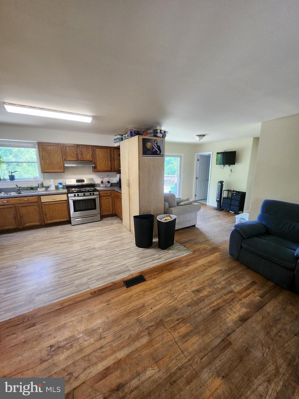 5503 LANHAM STATION ROAD