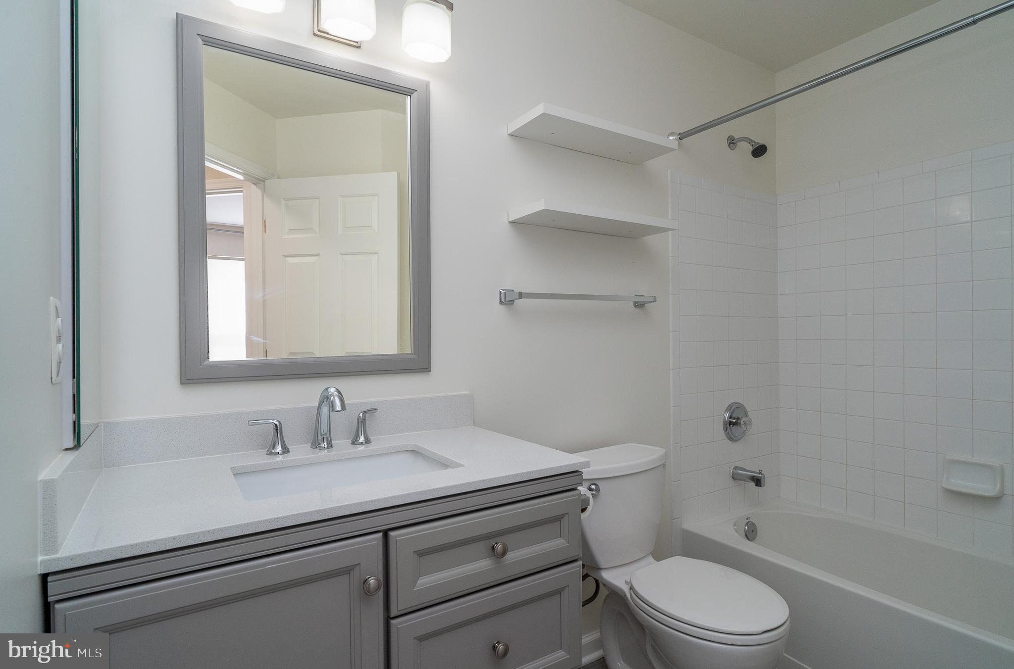 WAVERLY WOODS - Residential