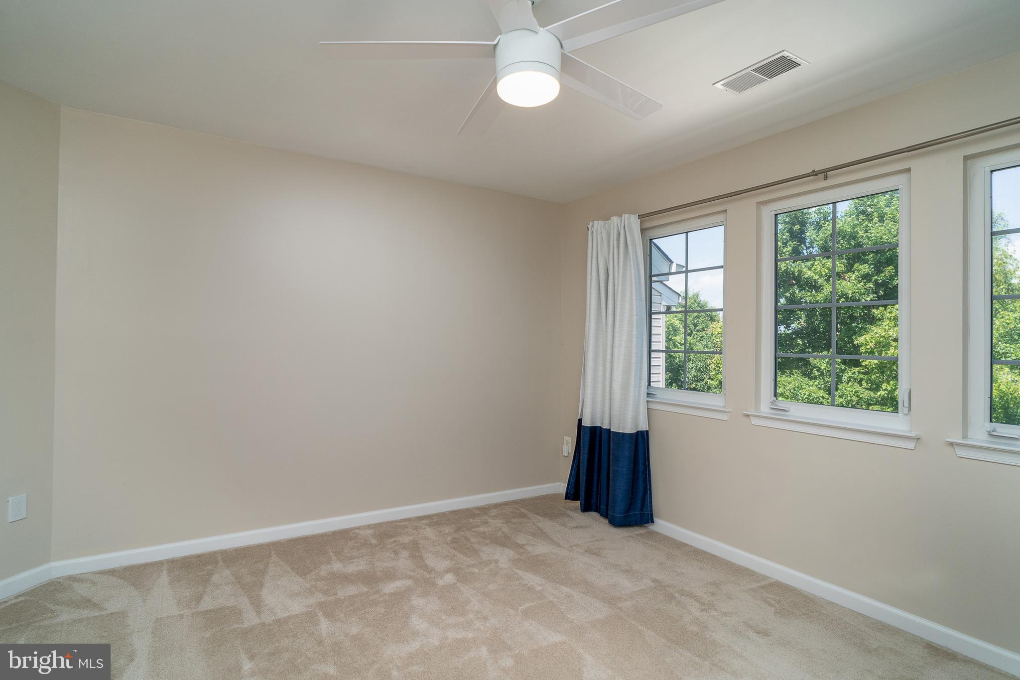 WAVERLY WOODS - Residential