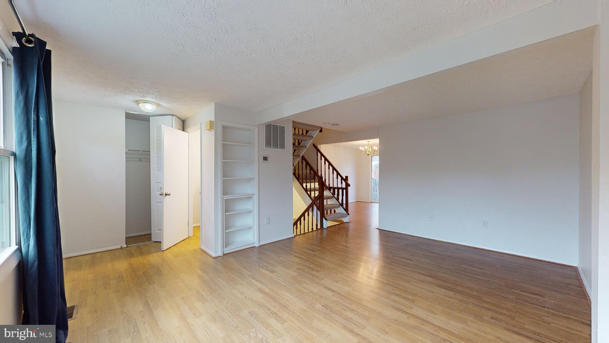 PARK OVERLOOK - Residential Lease