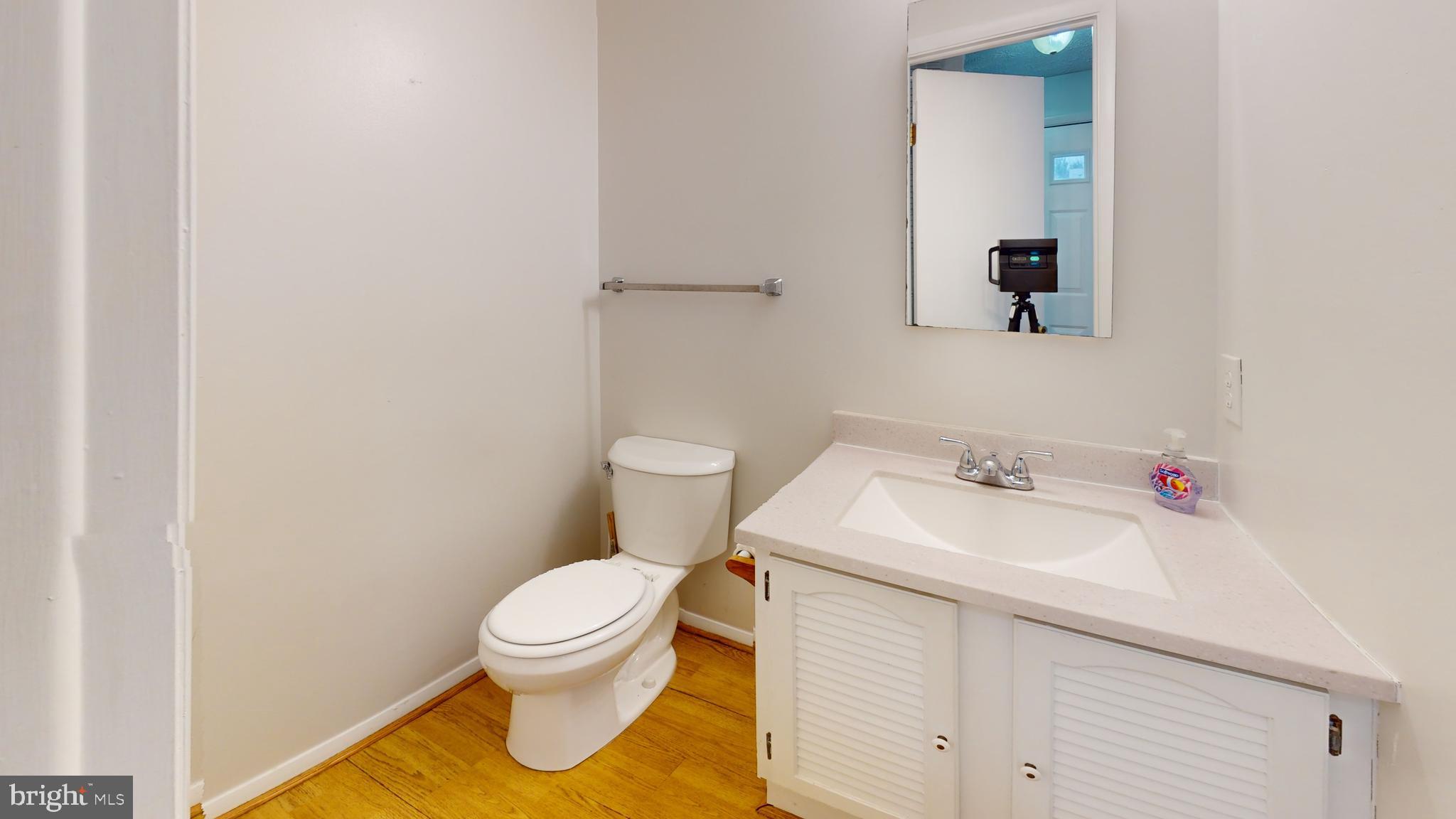 PARK OVERLOOK - Residential Lease