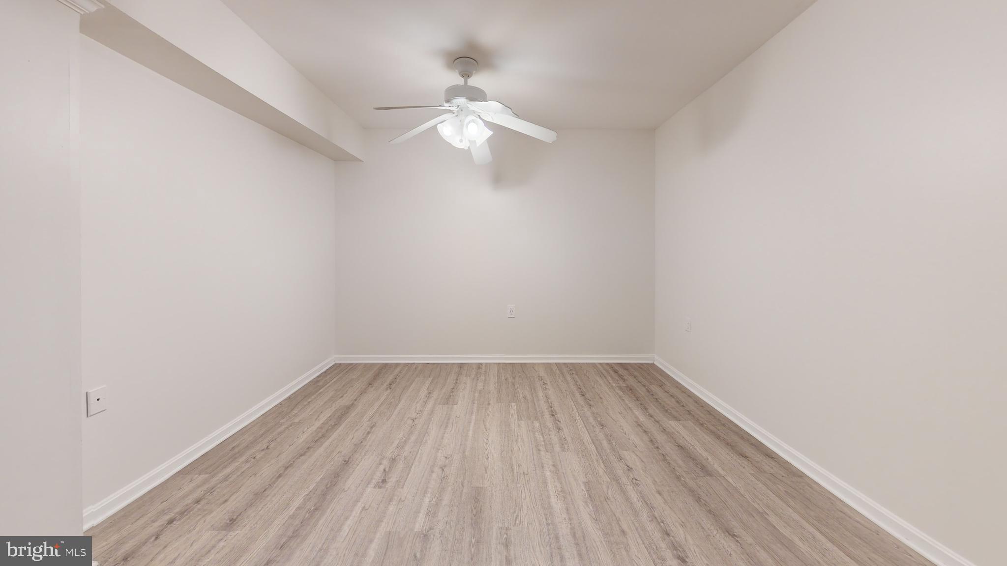 PARK OVERLOOK - Residential Lease