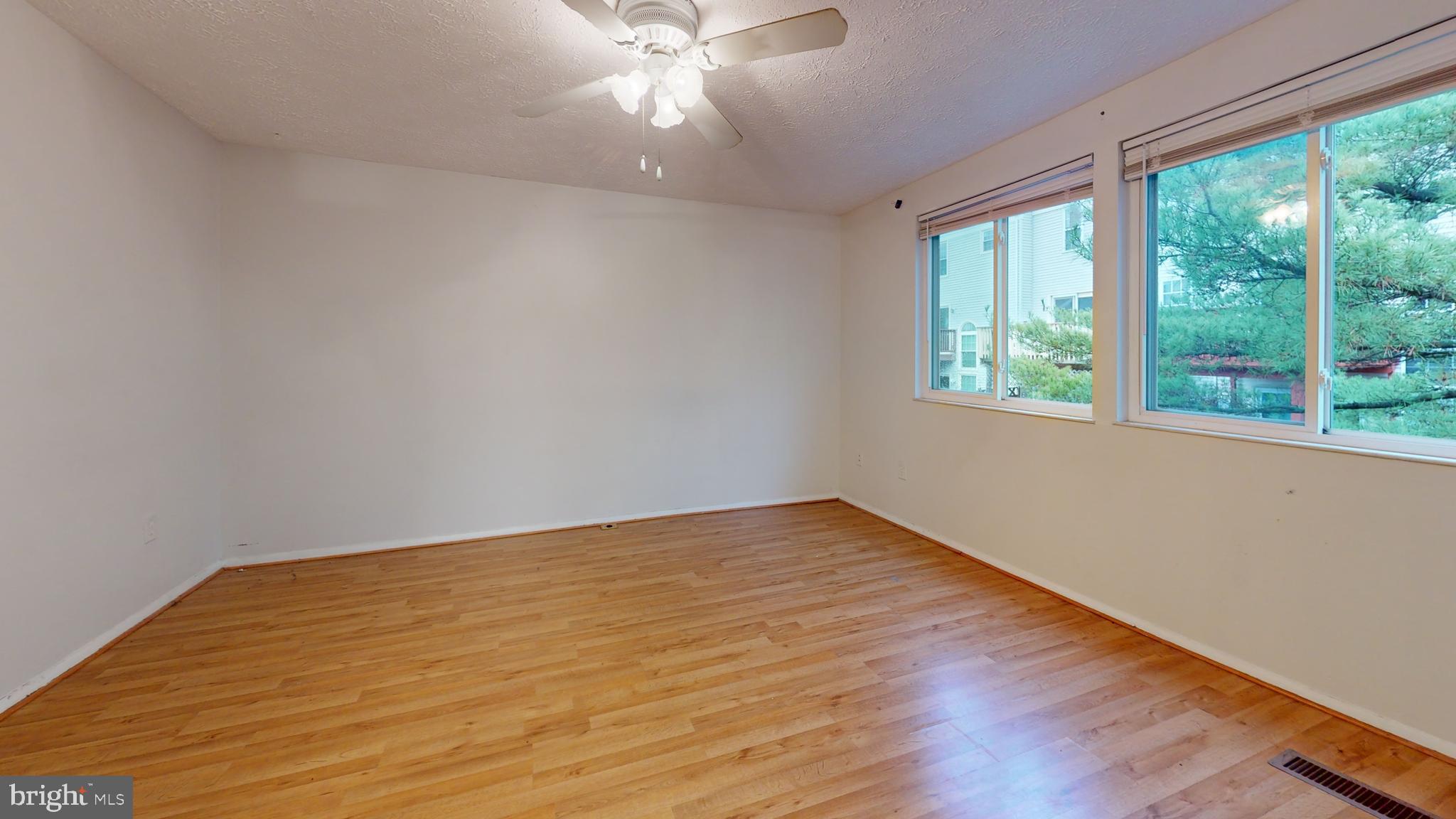 PARK OVERLOOK - Residential Lease