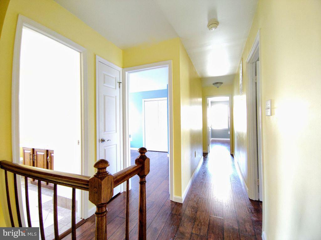 LAKEWOOD HILLS - Residential