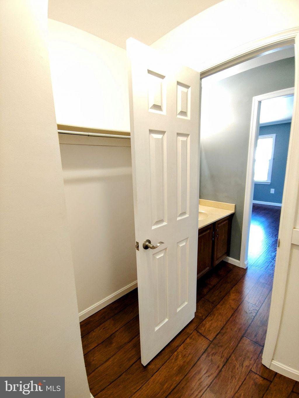 LAKEWOOD HILLS - Residential