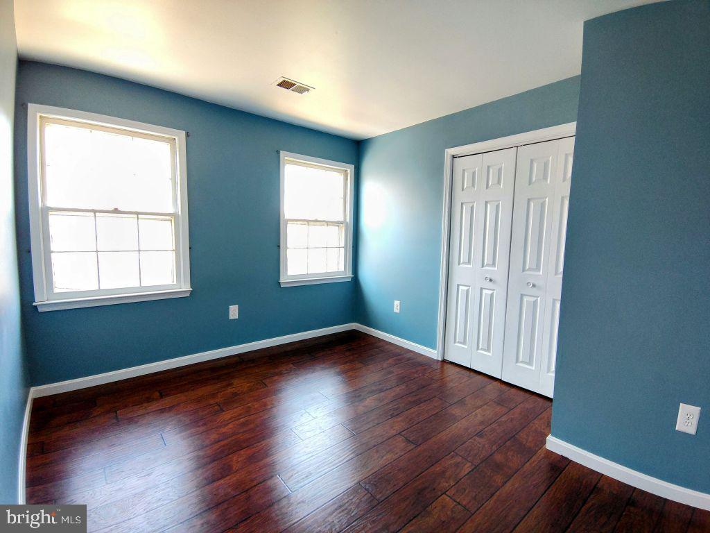 LAKEWOOD HILLS - Residential