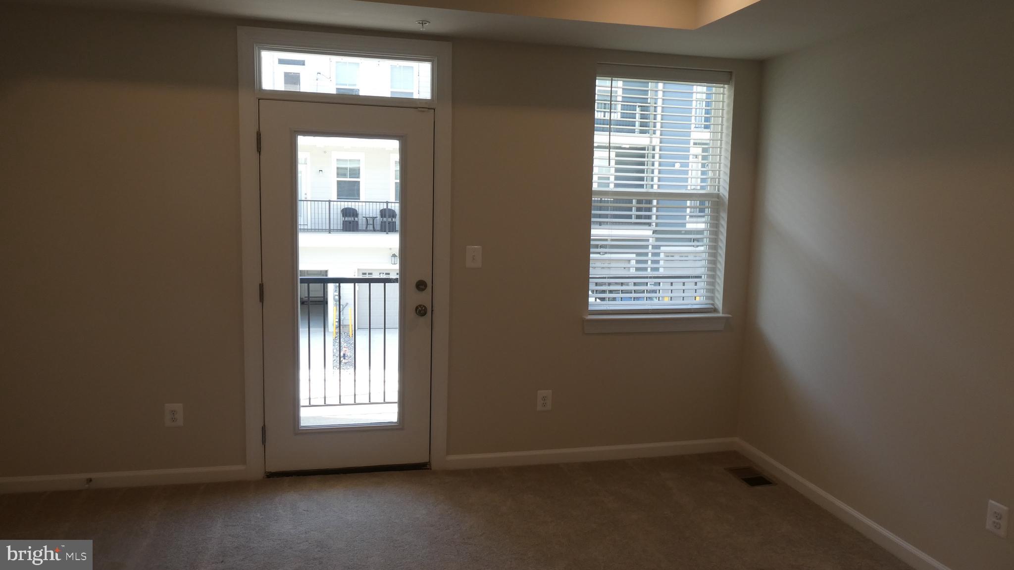 POTOMAC TOWN CENTER - Residential Lease