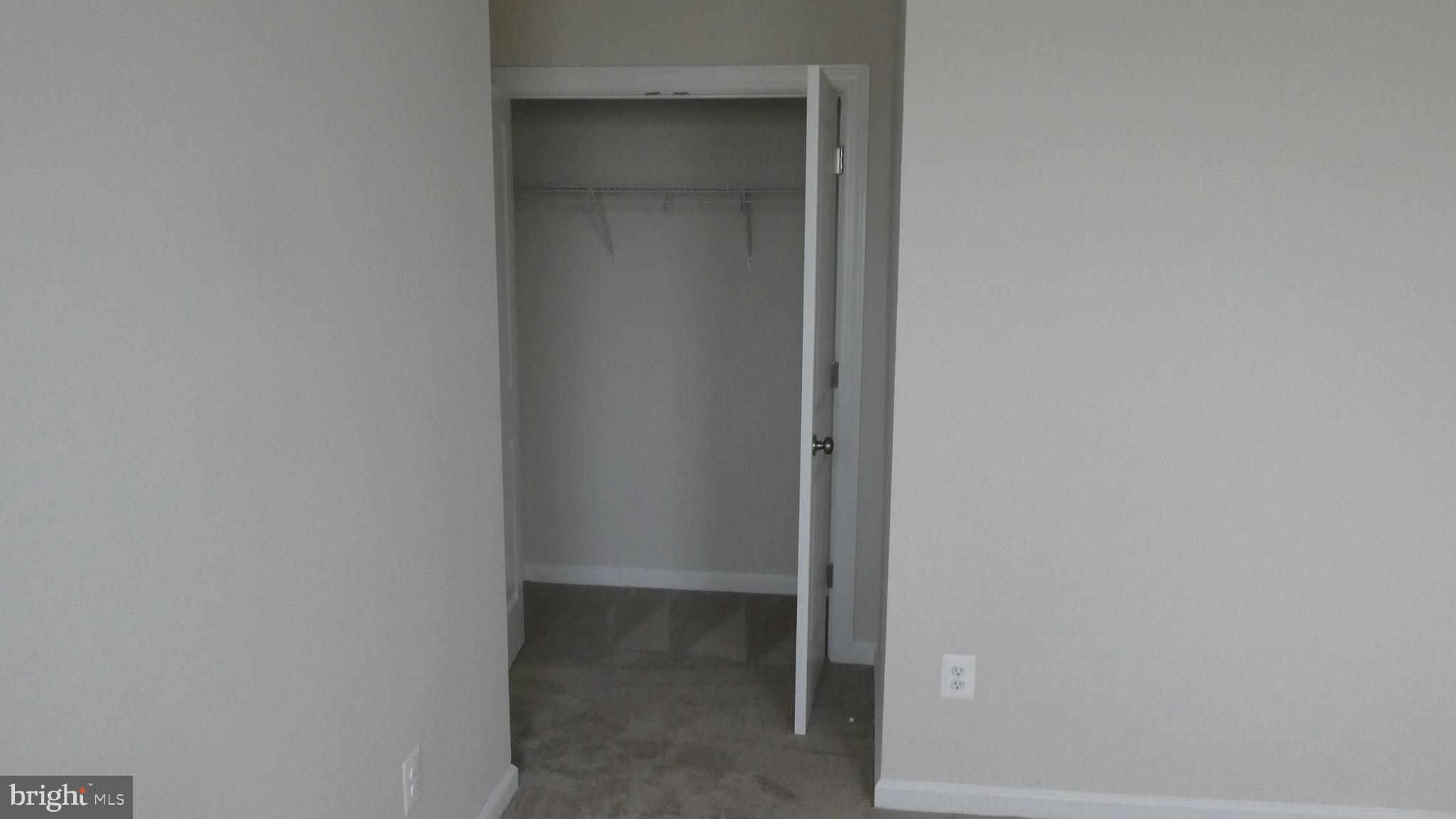 POTOMAC TOWN CENTER - Residential Lease