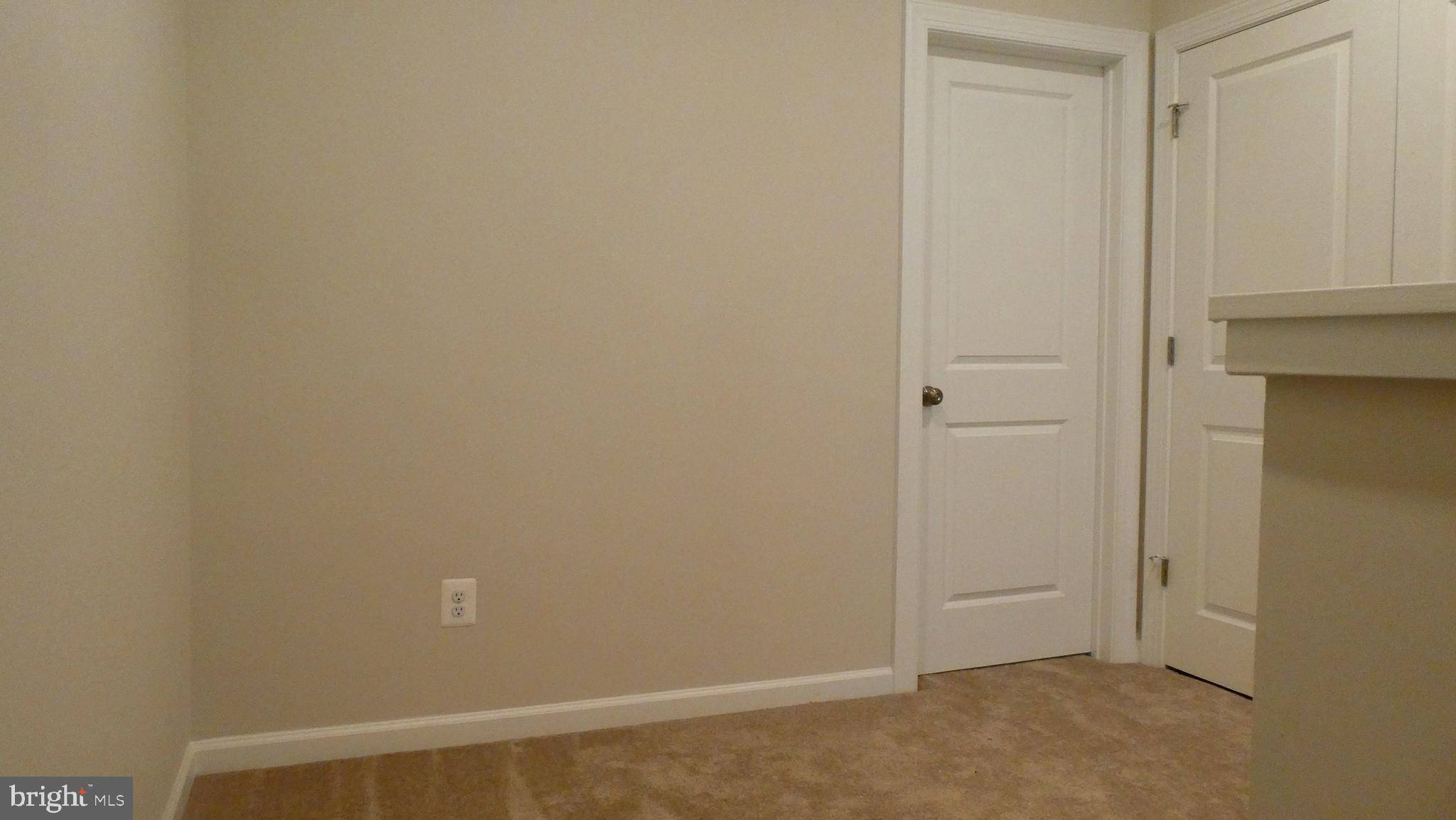 POTOMAC TOWN CENTER - Residential Lease