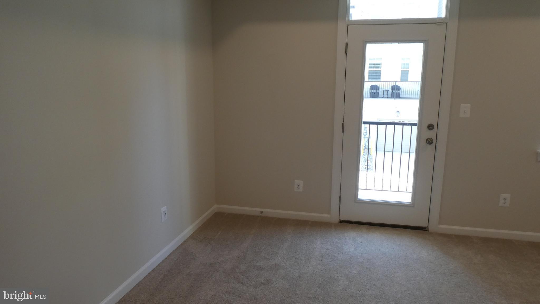 POTOMAC TOWN CENTER - Residential Lease