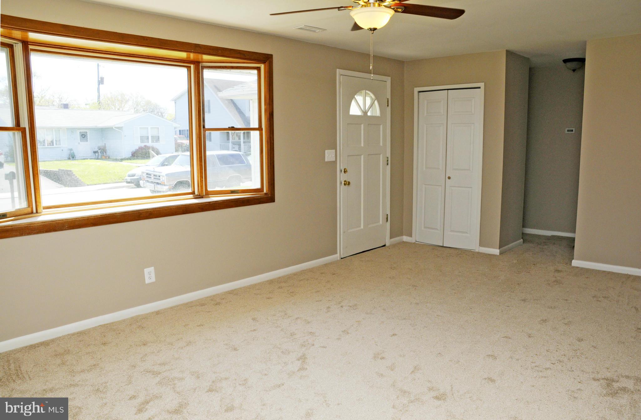 MUNROE GARDENS - Residential