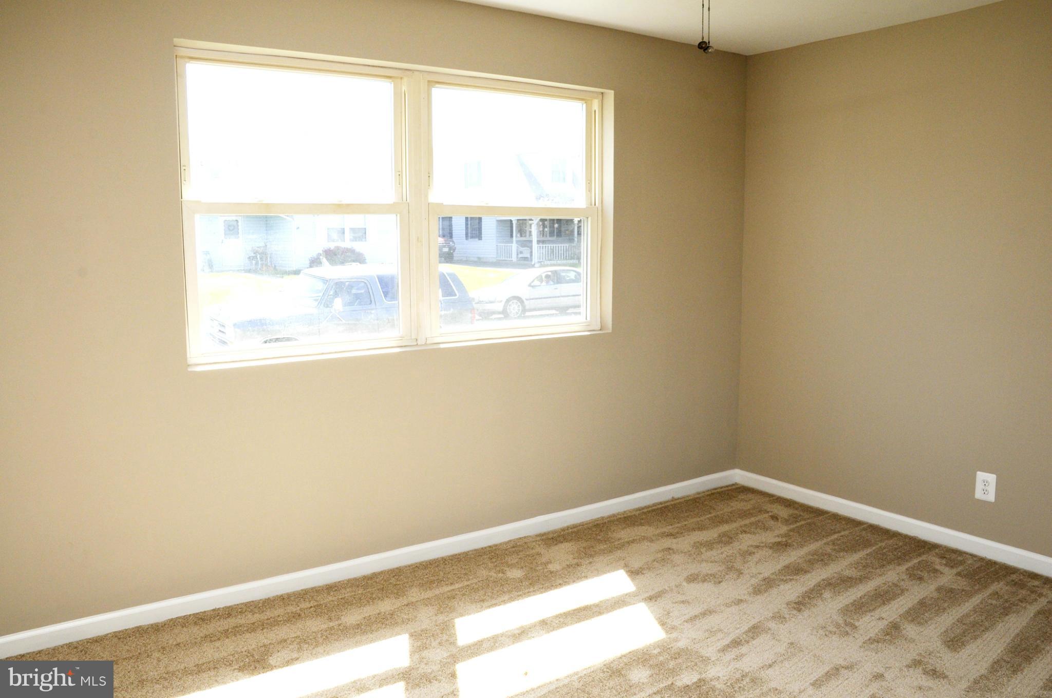 MUNROE GARDENS - Residential