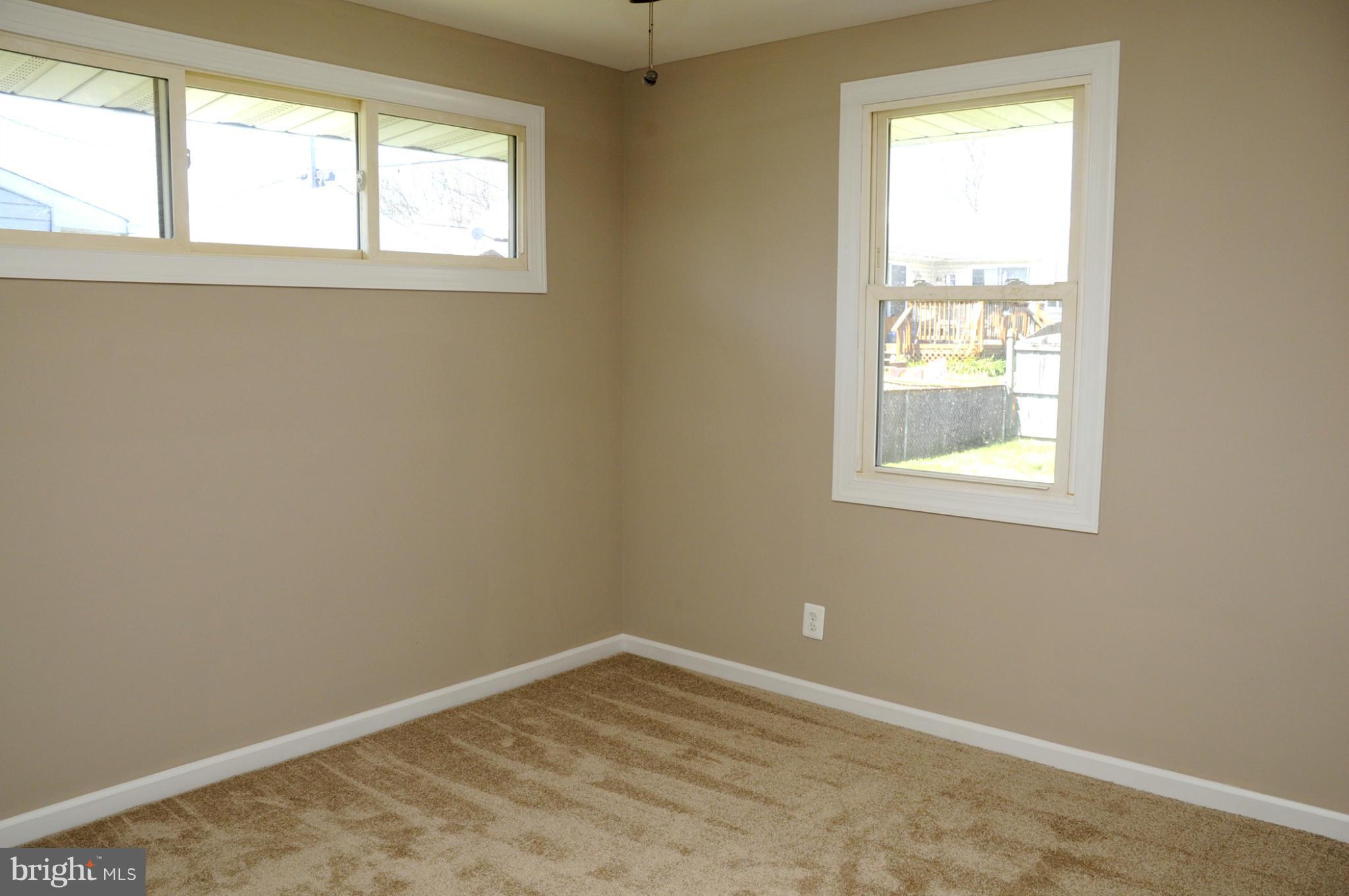 MUNROE GARDENS - Residential