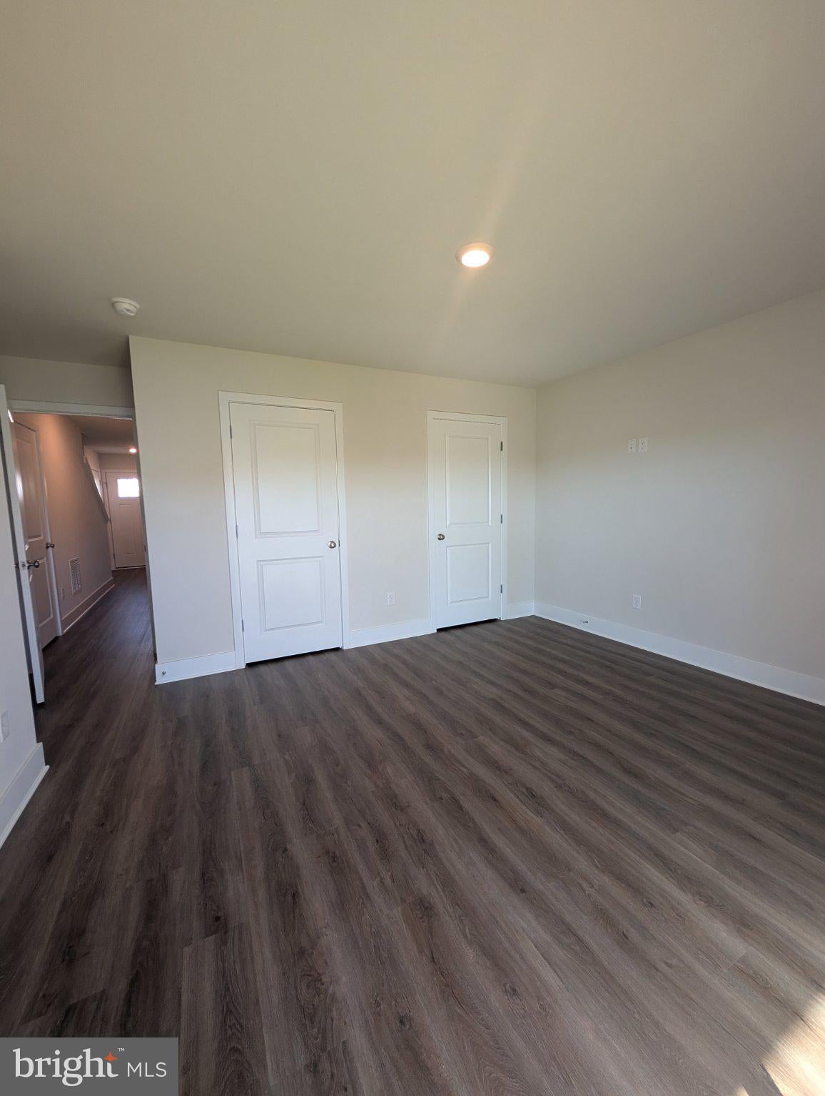 180 SIOUX LOOP